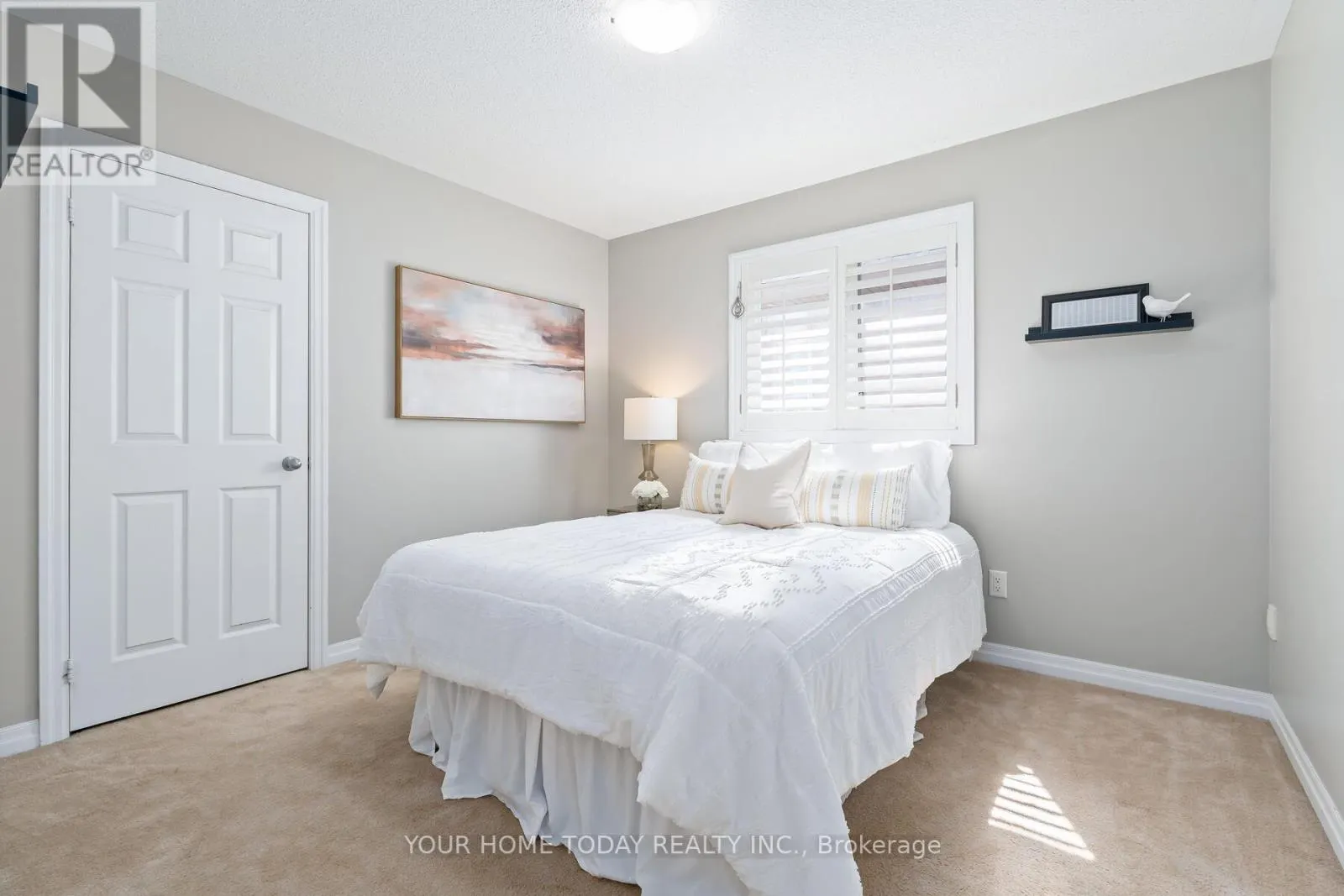 32 ORCHID AVENUE