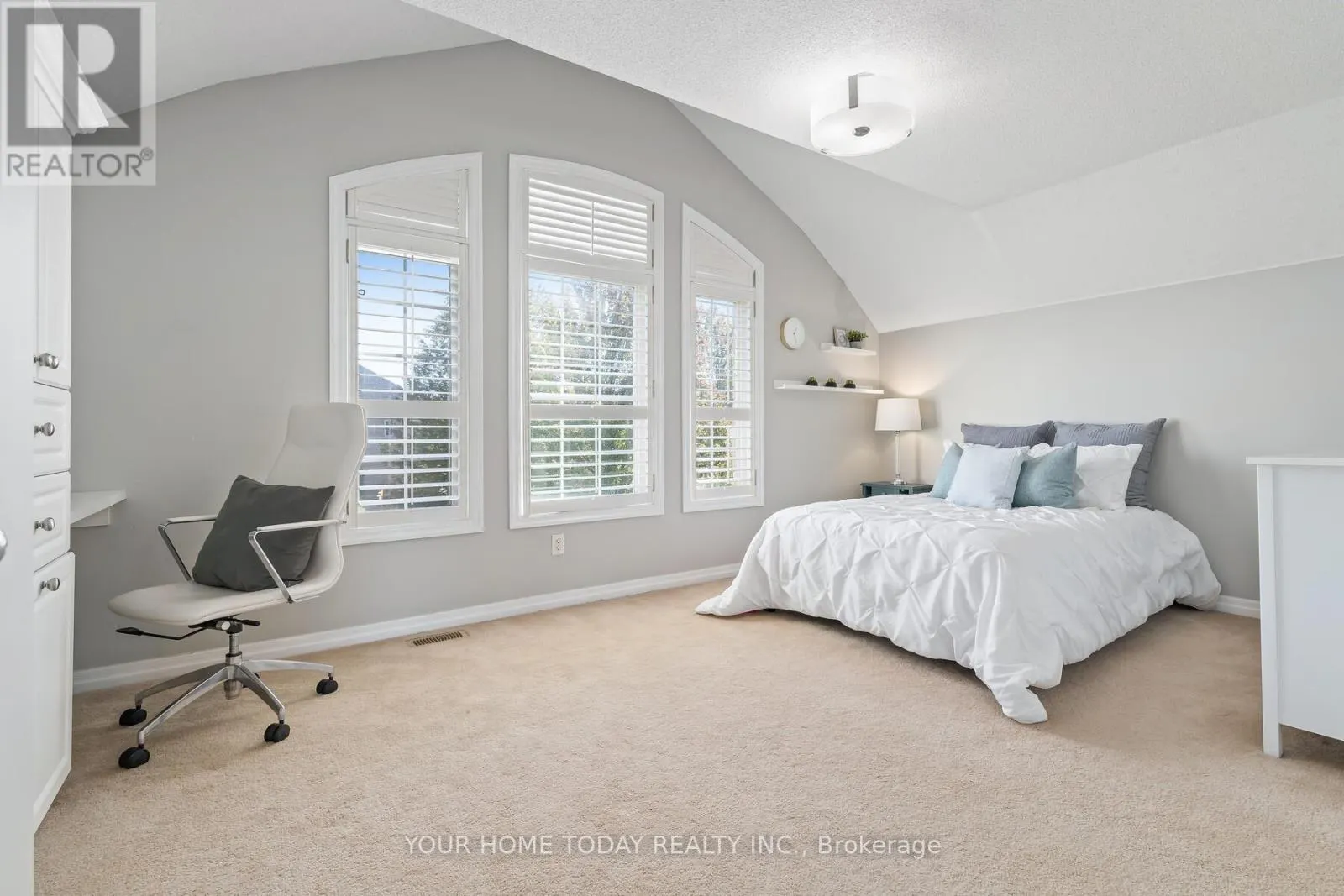 32 ORCHID AVENUE