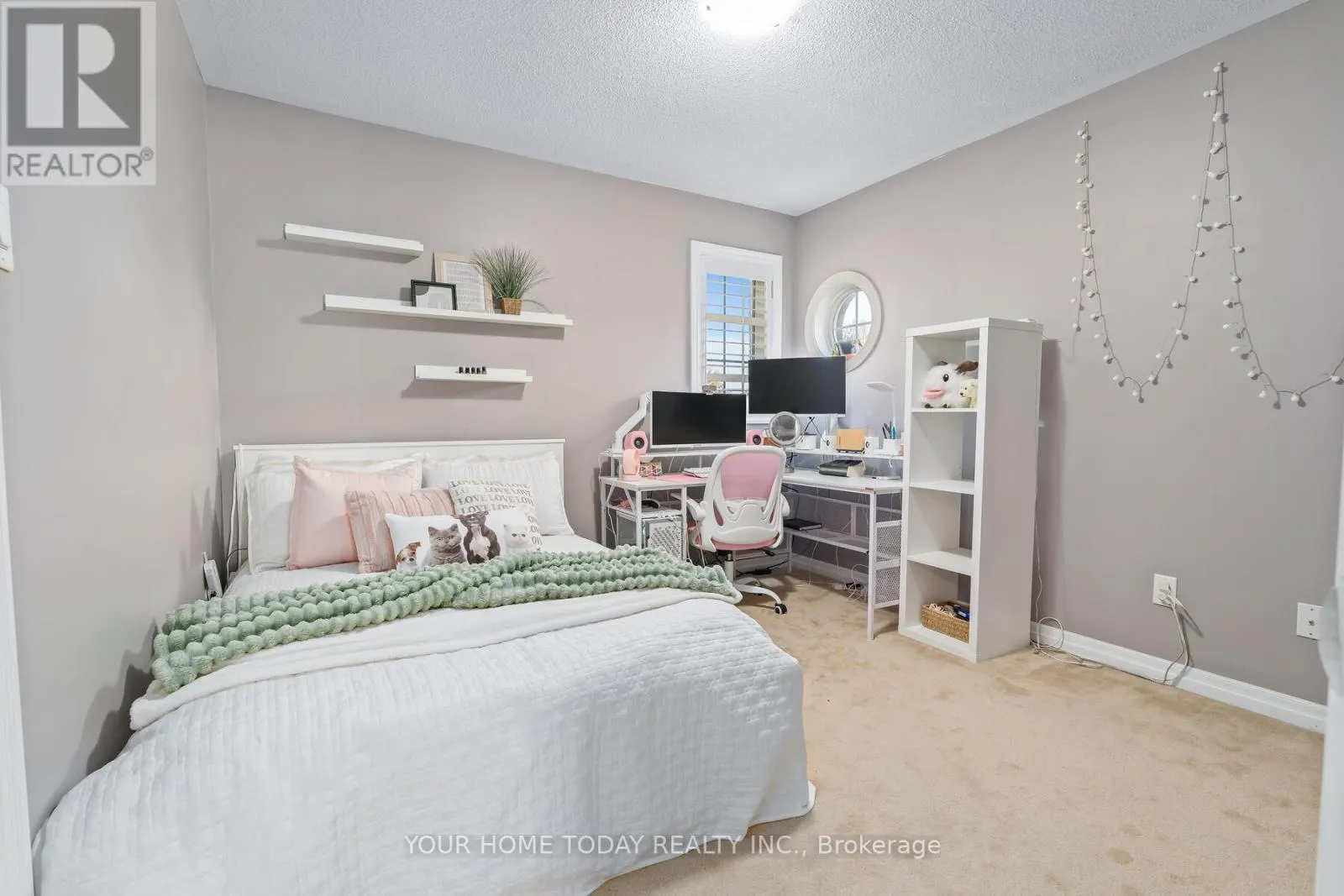 32 ORCHID AVENUE