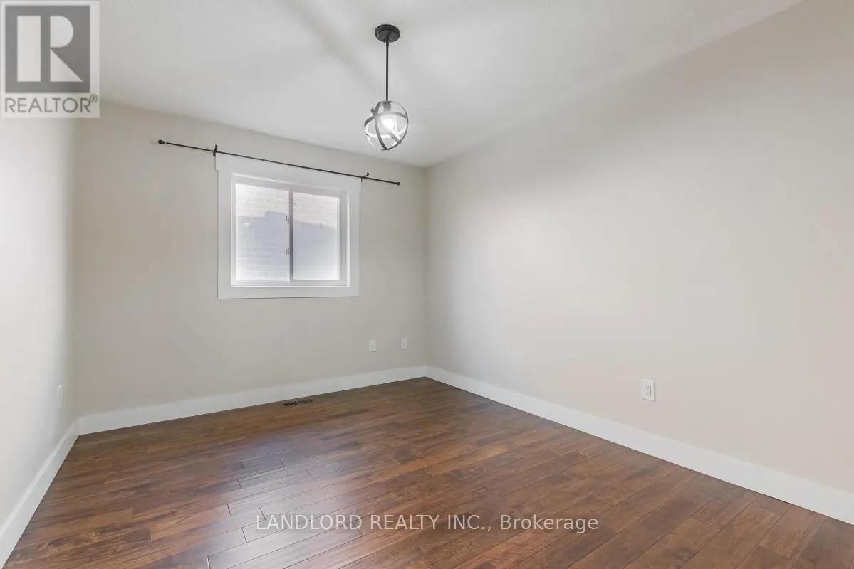 5943 BROOKHAVEN WAY