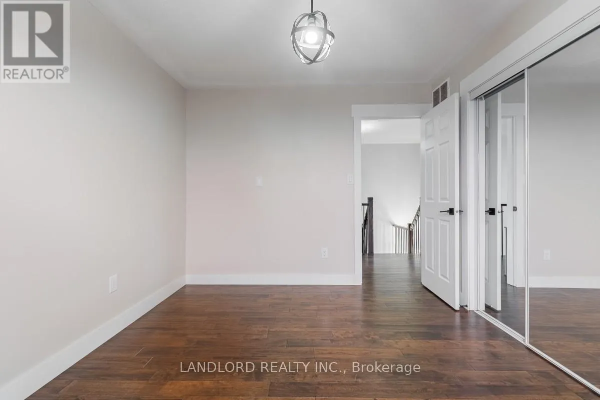 5943 BROOKHAVEN WAY
