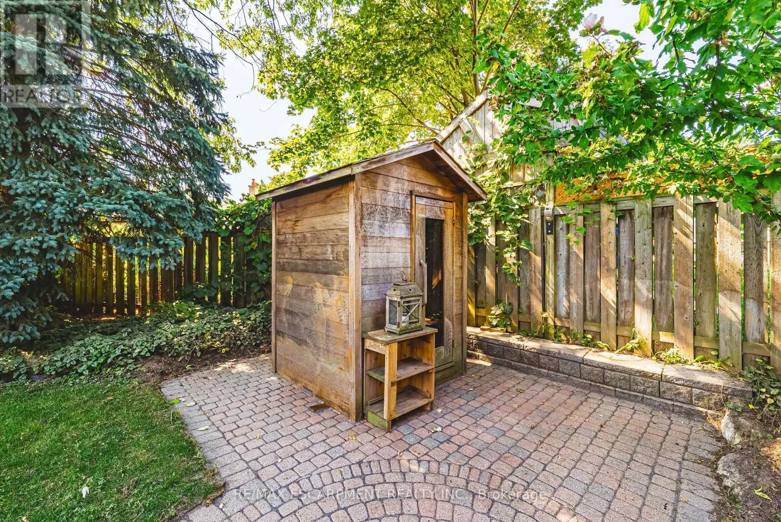 1394 IAN ROAD