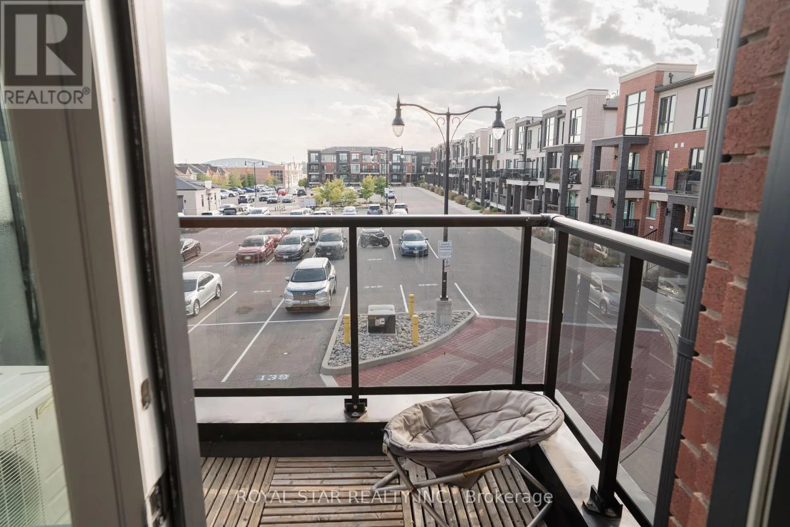111 - 100 DUFAY ROAD