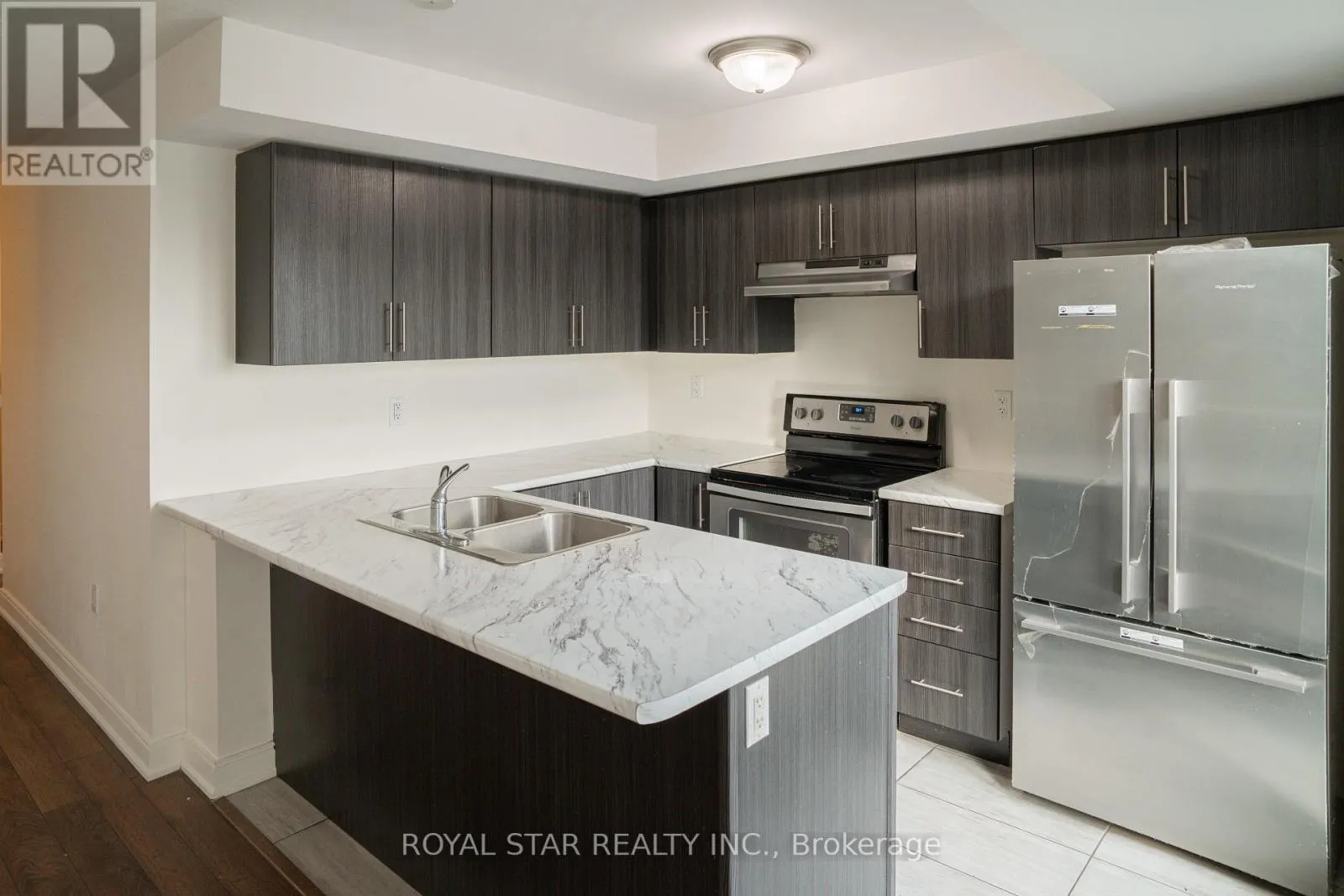 111 - 100 DUFAY ROAD