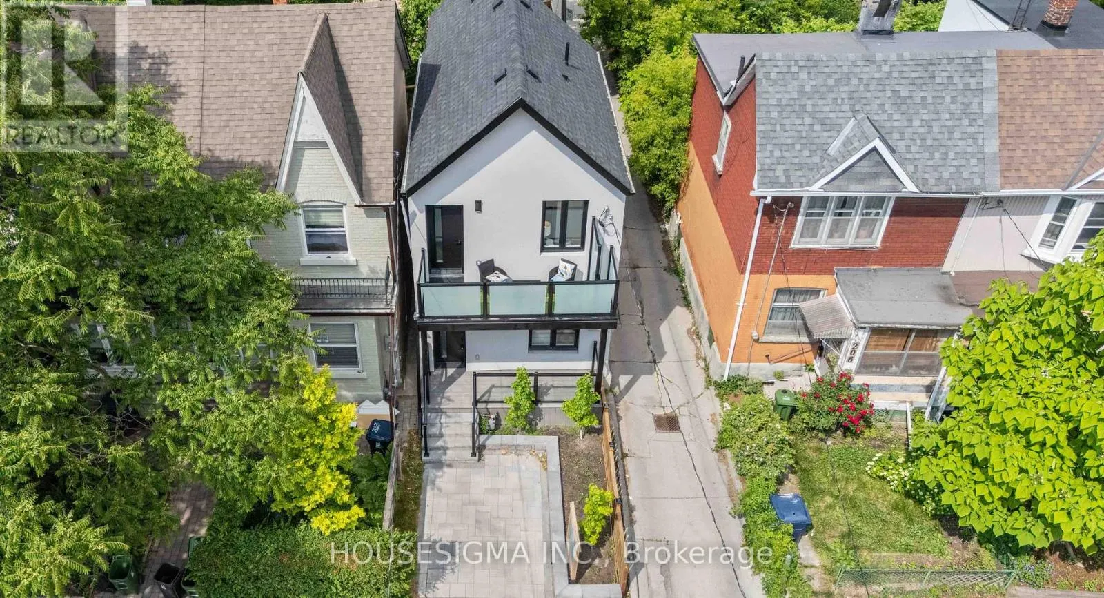 204 FRANKLIN AVENUE