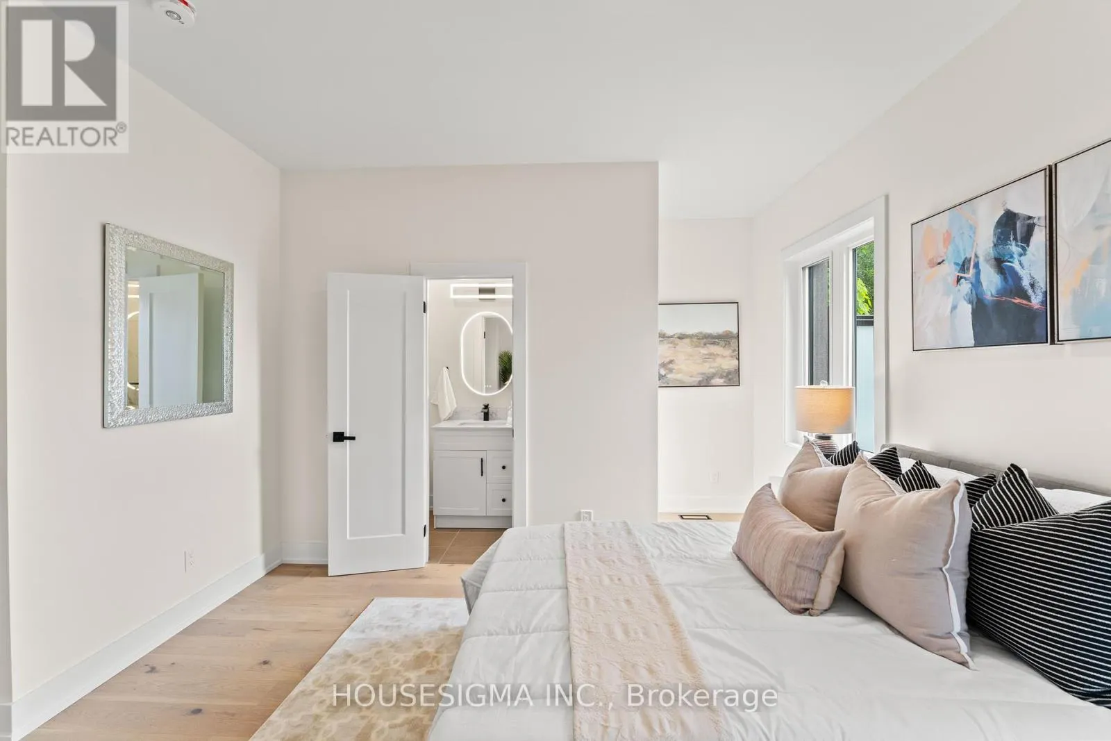 204 FRANKLIN AVENUE