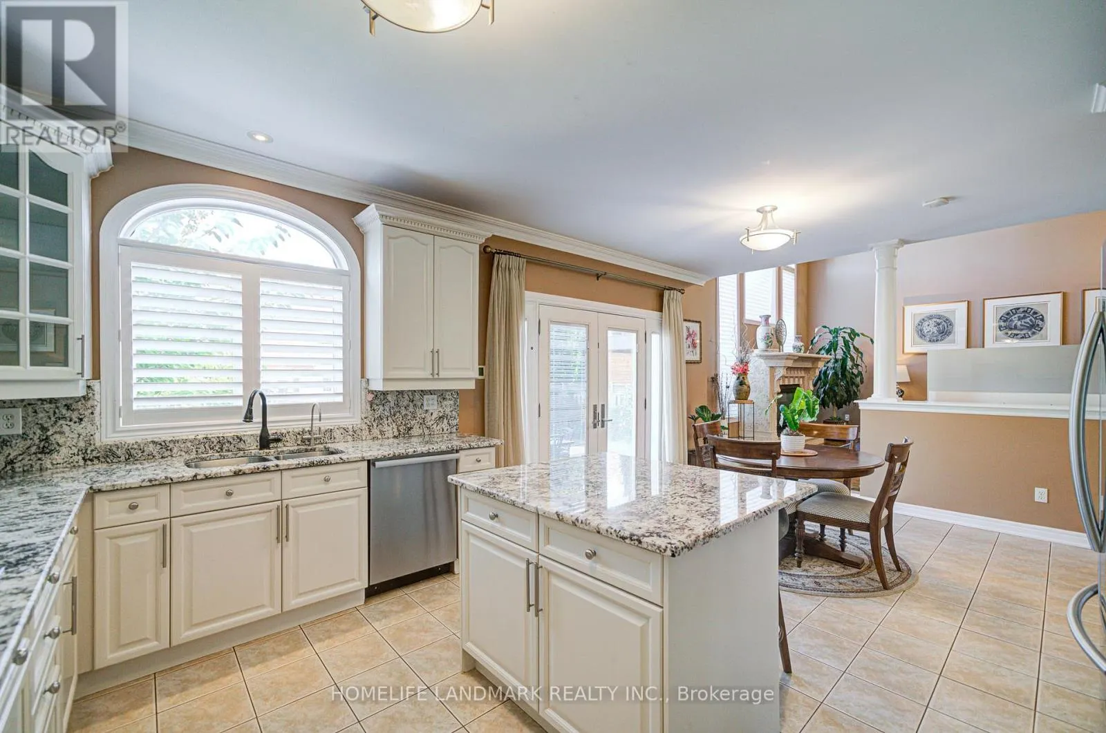 1388 PINERY CRESCENT