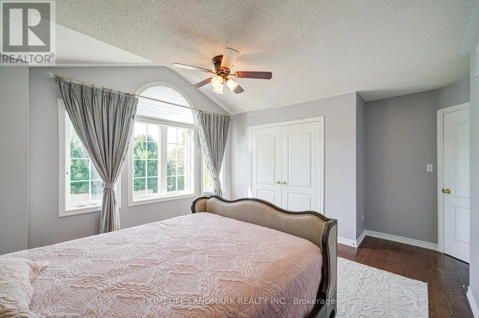 1388 PINERY CRESCENT