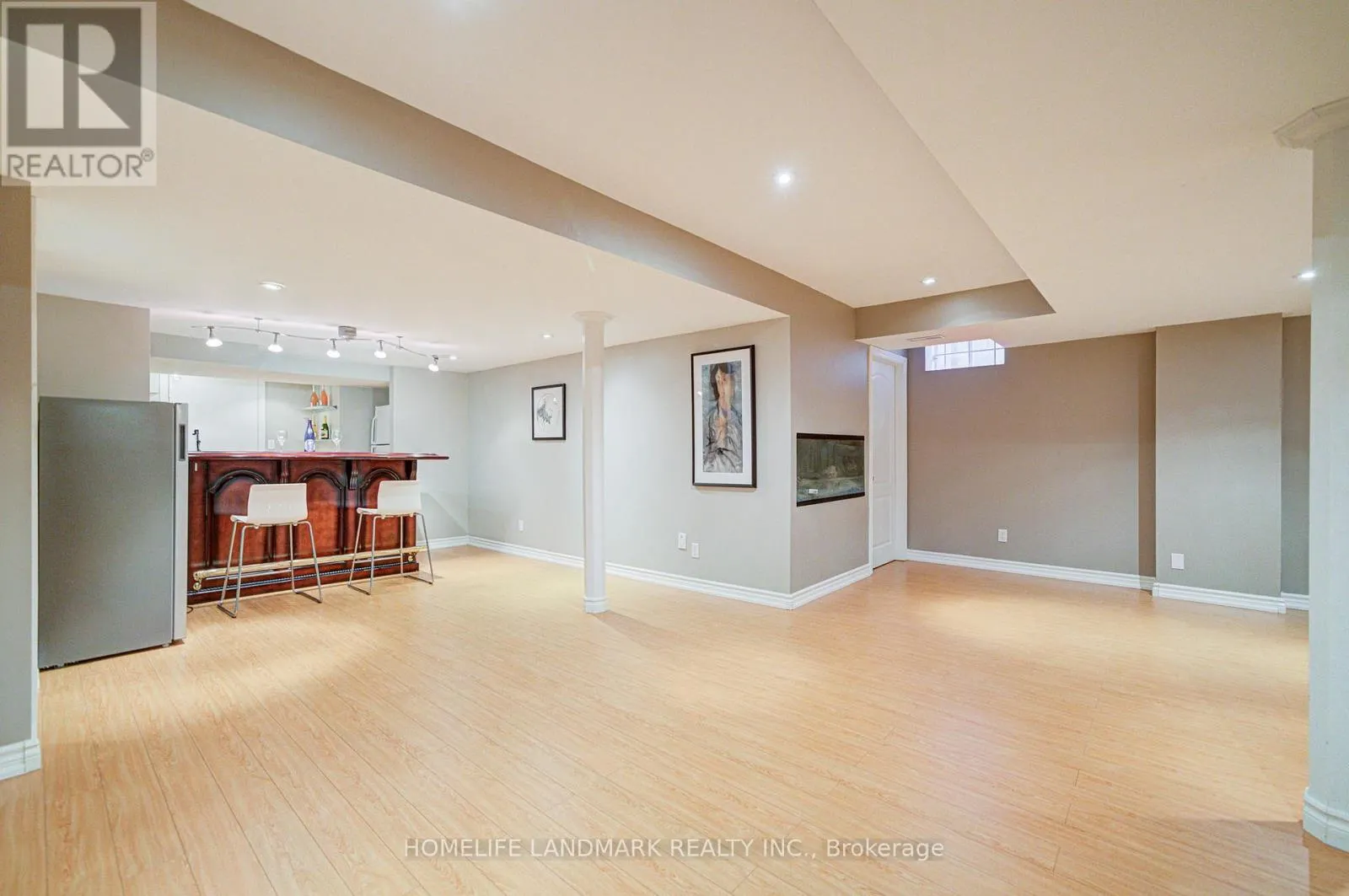 1388 PINERY CRESCENT
