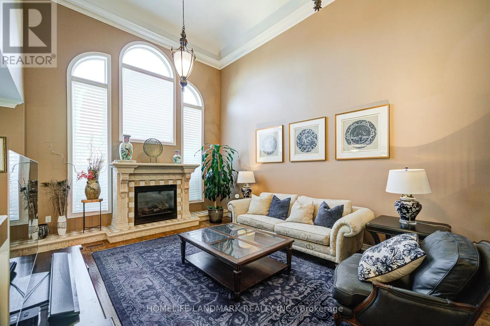 1388 PINERY CRESCENT