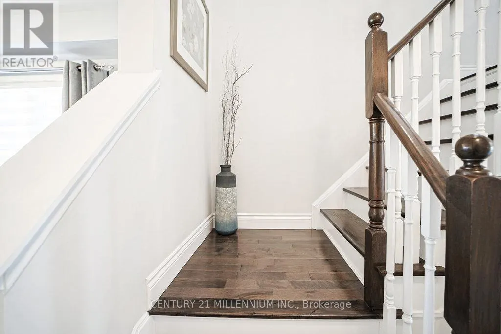 32 DAVENHILL ROAD