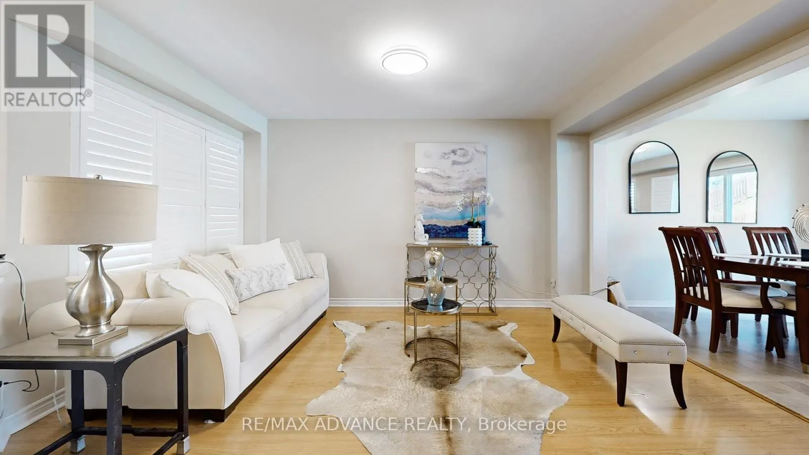 7560 BLACK WALNUT TRAIL