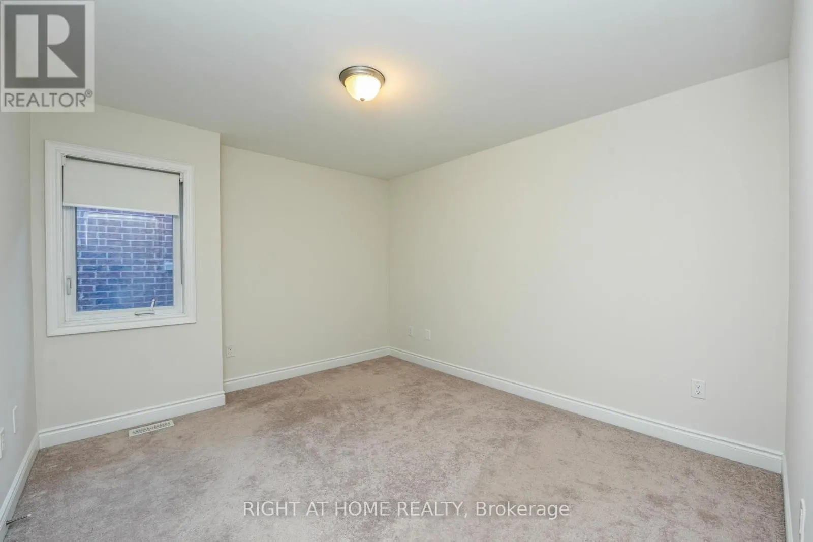 3 PRAIRIE CREEK CRESCENT
