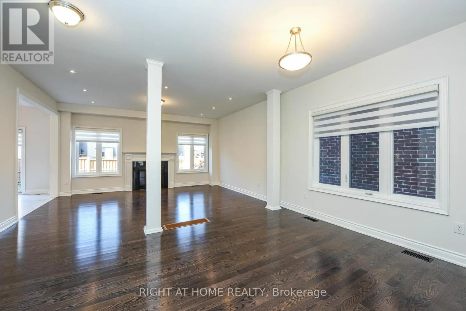 3 PRAIRIE CREEK CRESCENT