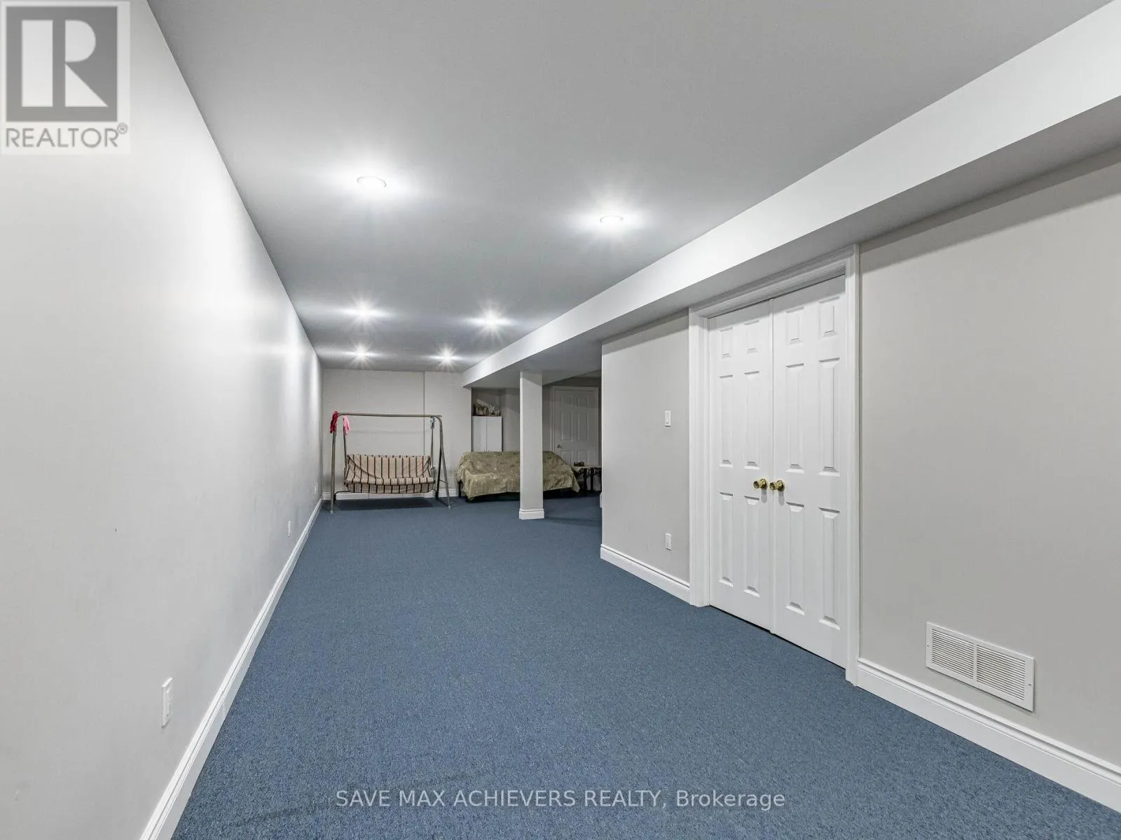 1041 BLIZZARD ROAD
