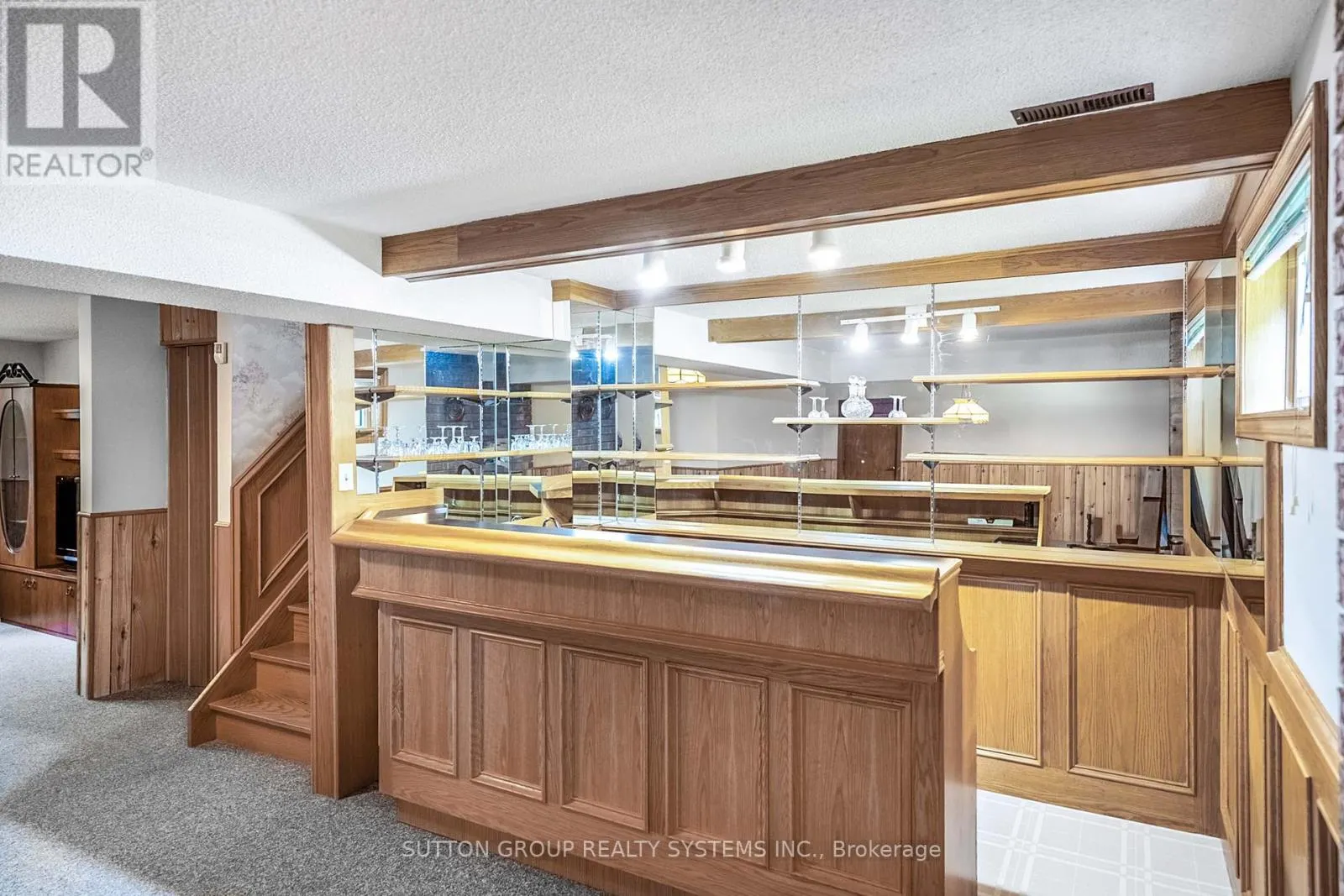 1161 CARLO COURT