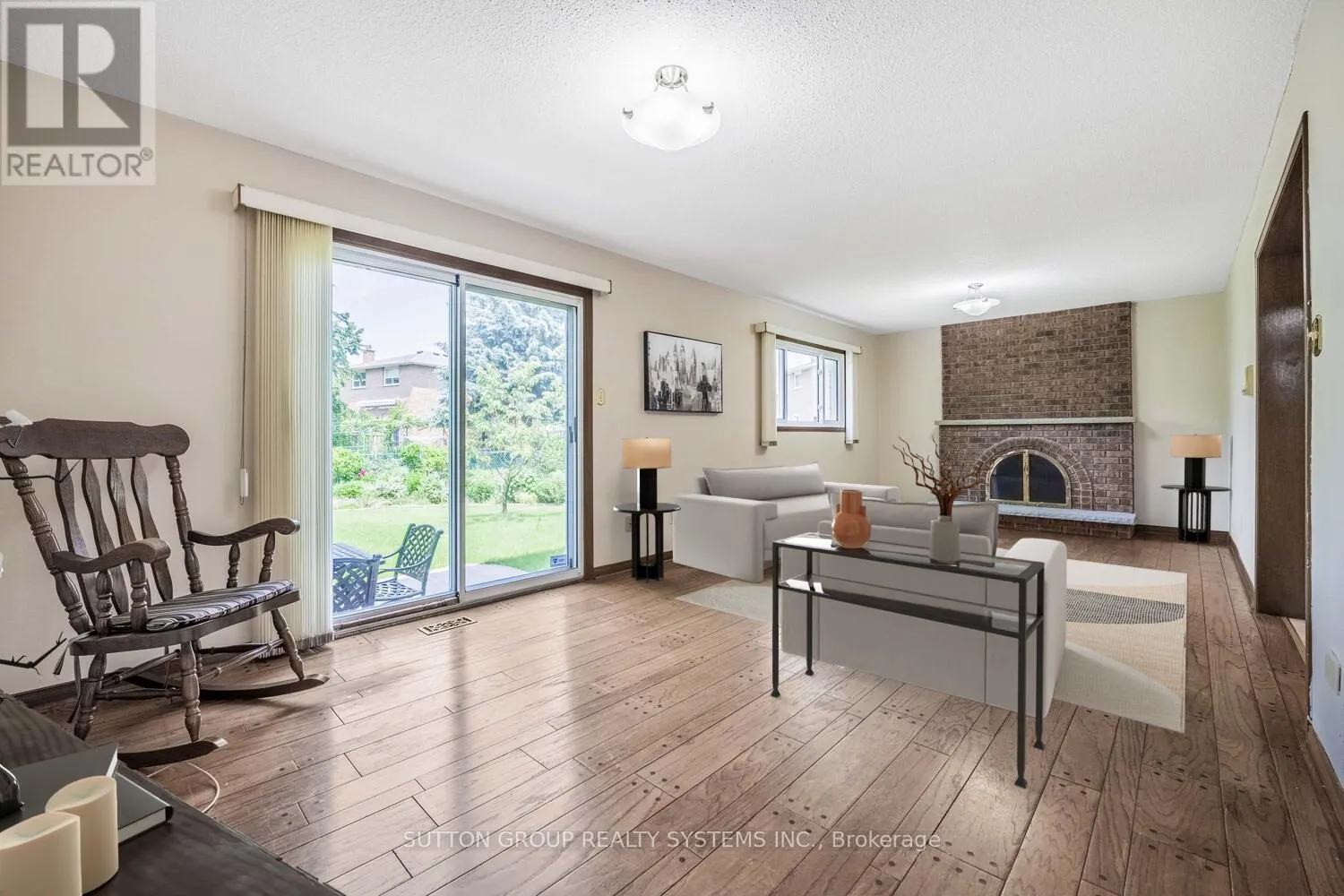 1161 CARLO COURT