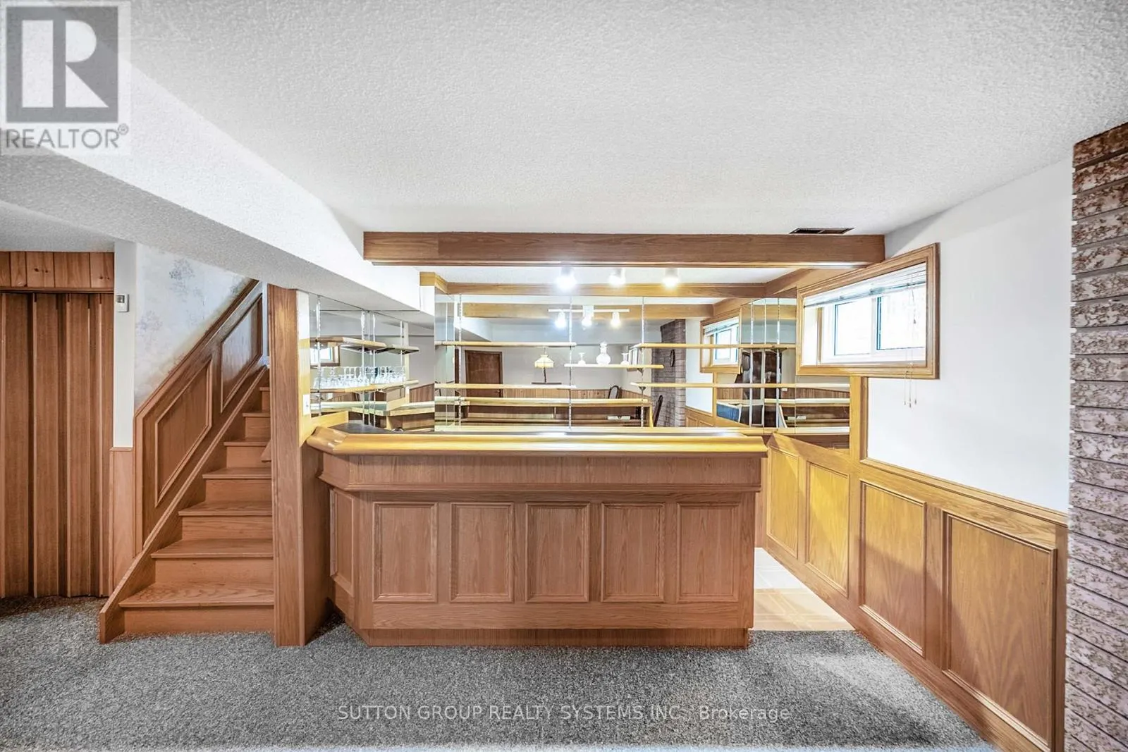 1161 CARLO COURT