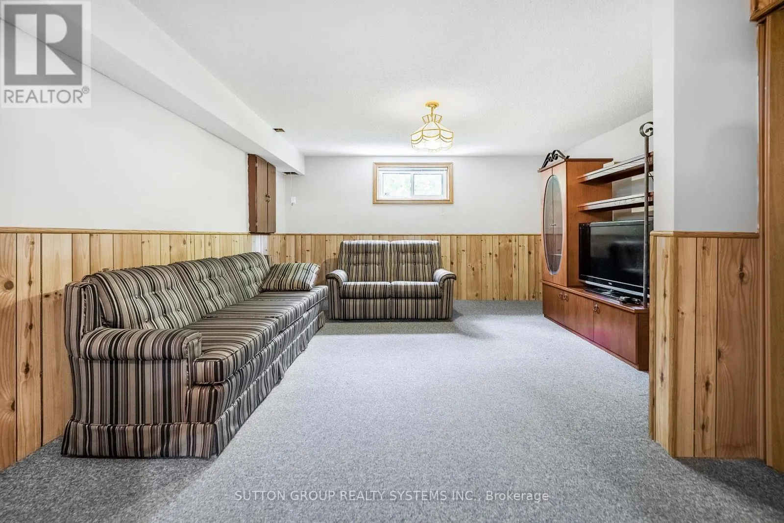 1161 CARLO COURT