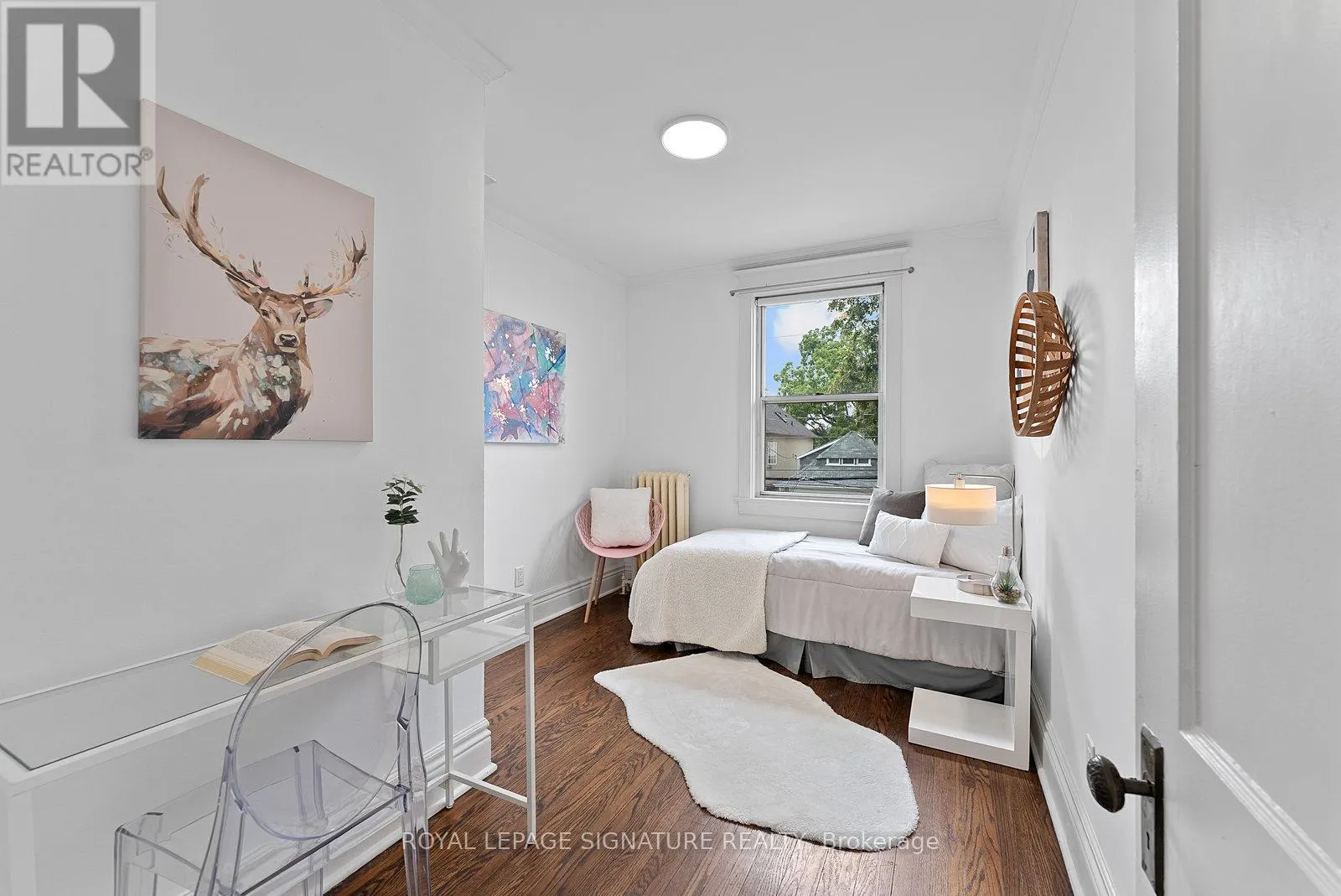 9 KENNEDY AVENUE