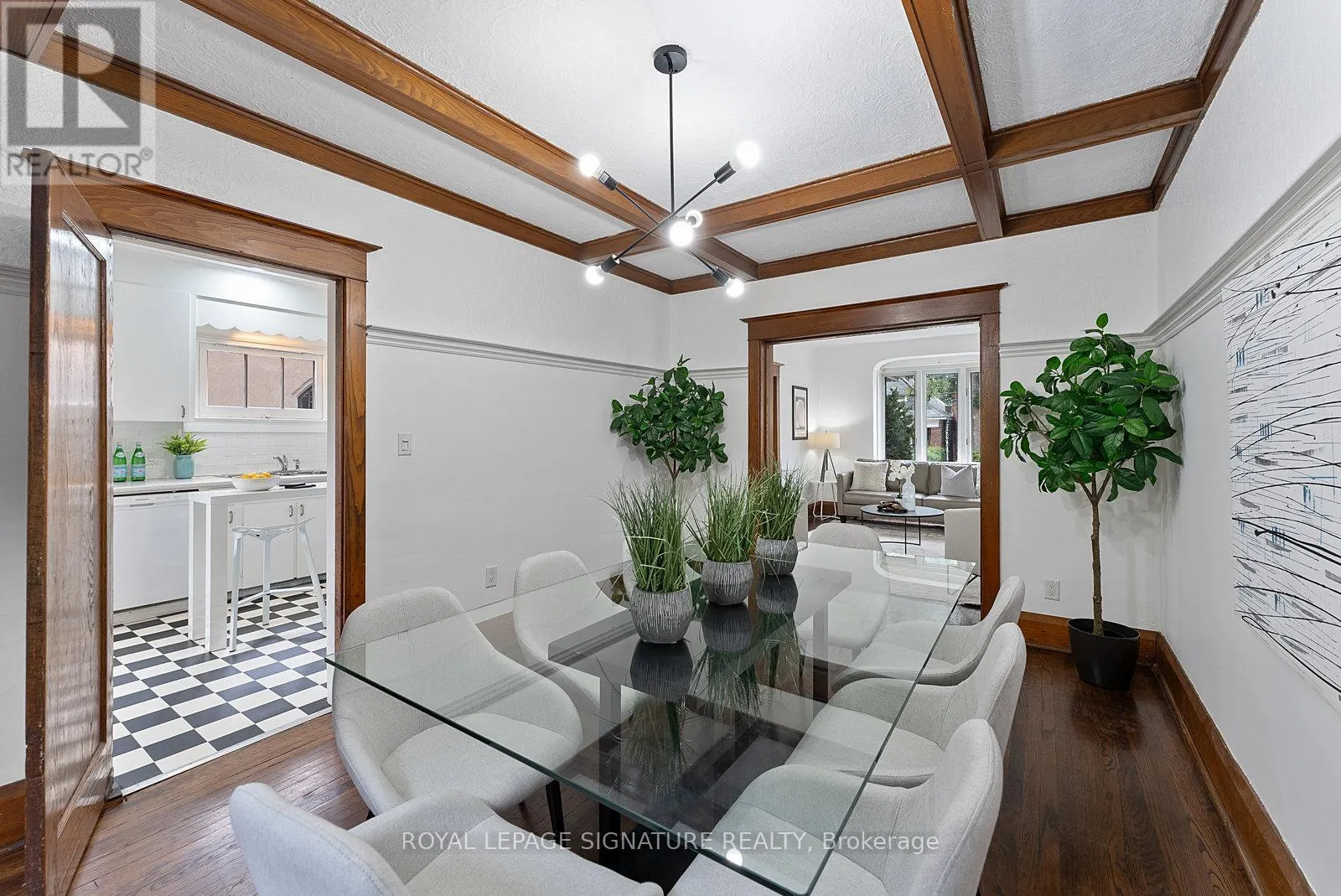 9 KENNEDY AVENUE