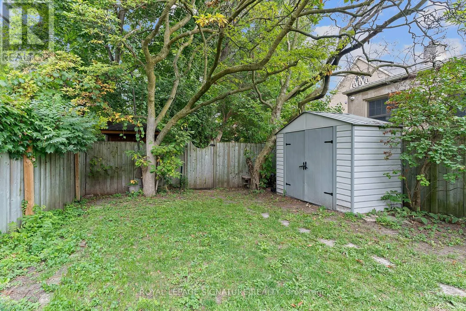 9 KENNEDY AVENUE