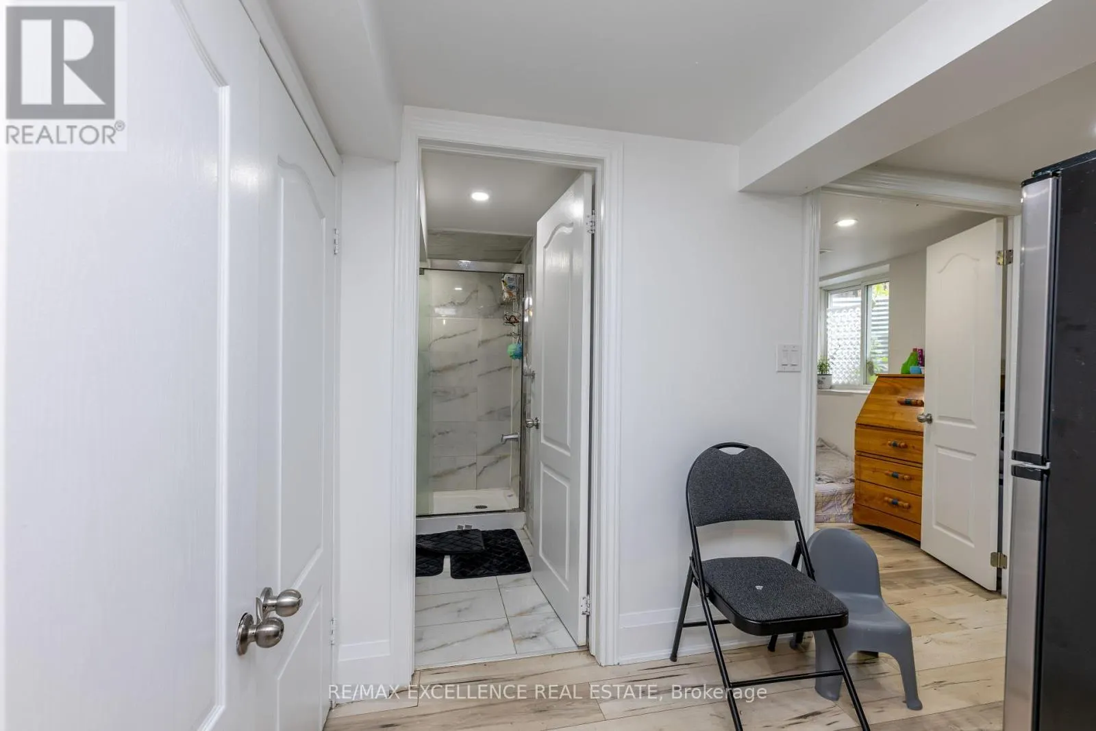 20 HEDGESON COURT