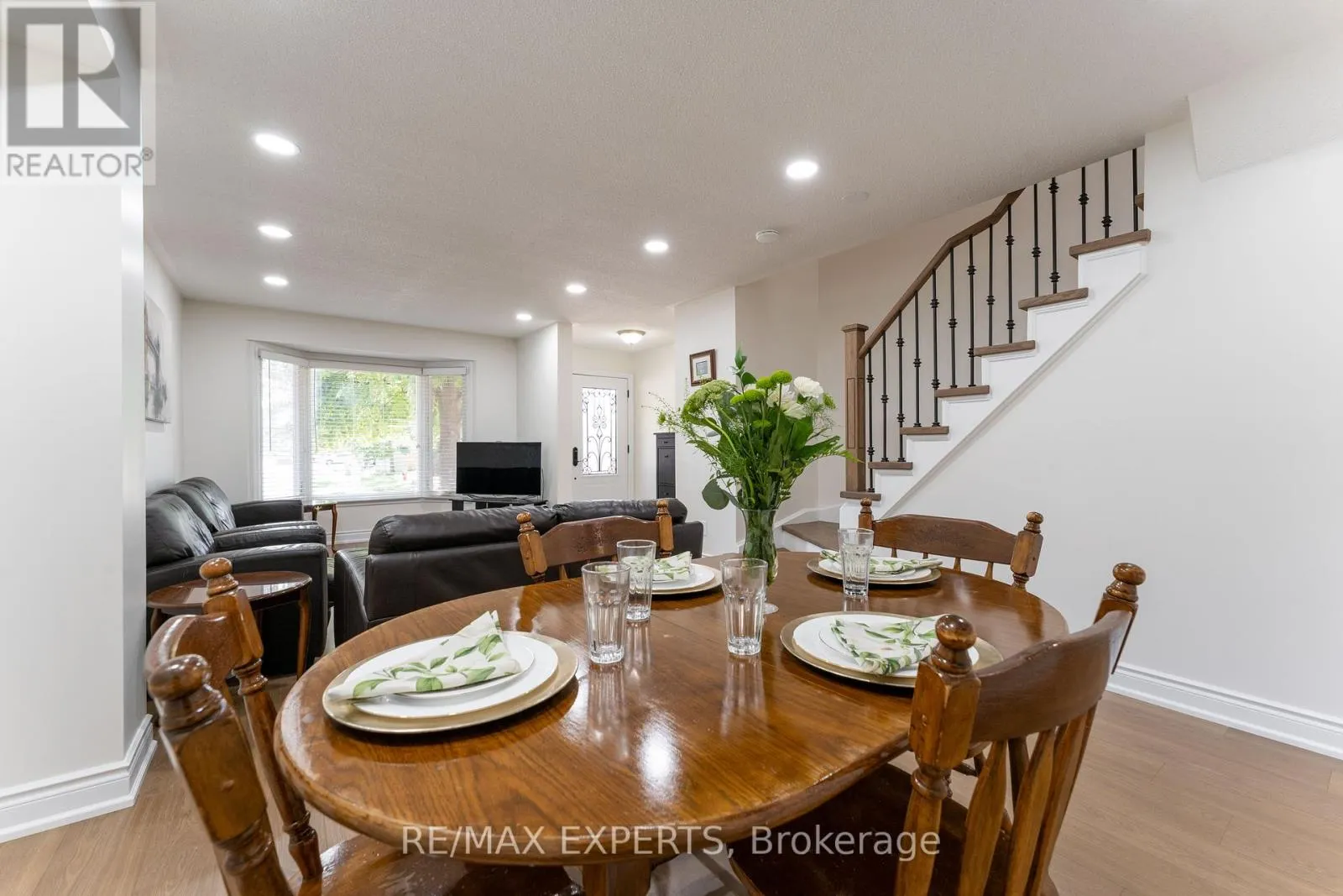 39 SOFTNEEDLE AVENUE
