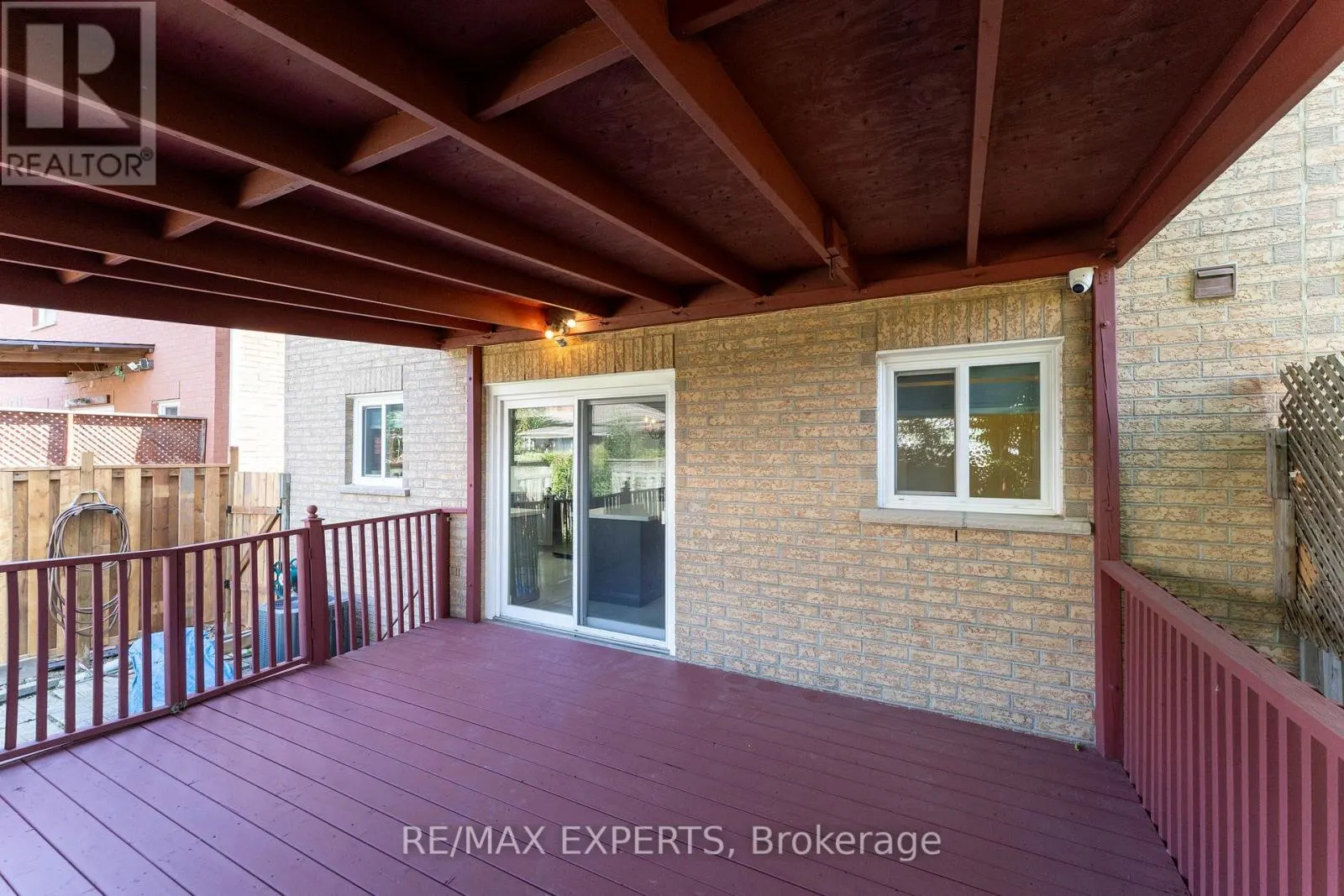 39 SOFTNEEDLE AVENUE