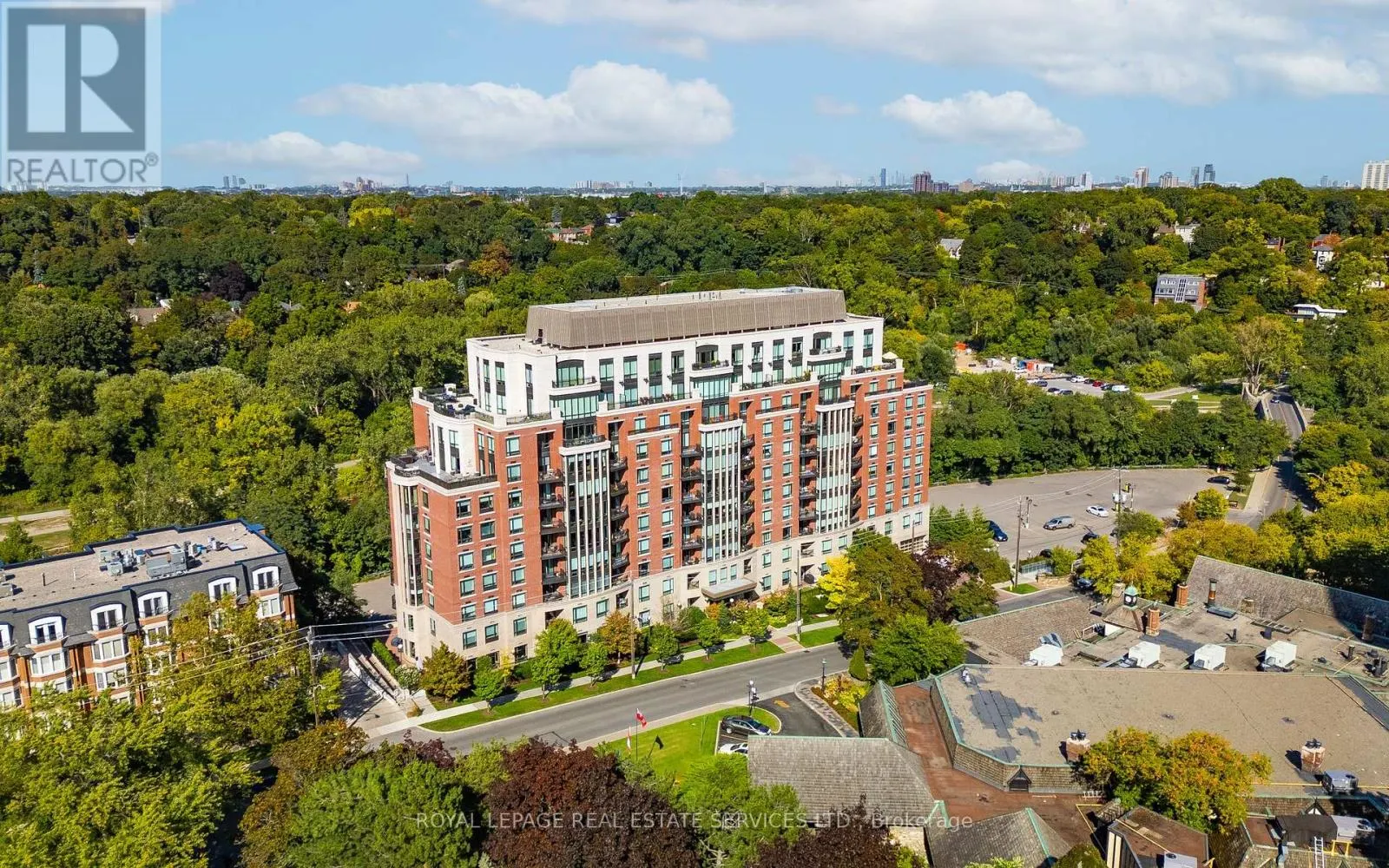 602 - 30 OLD MILL ROAD