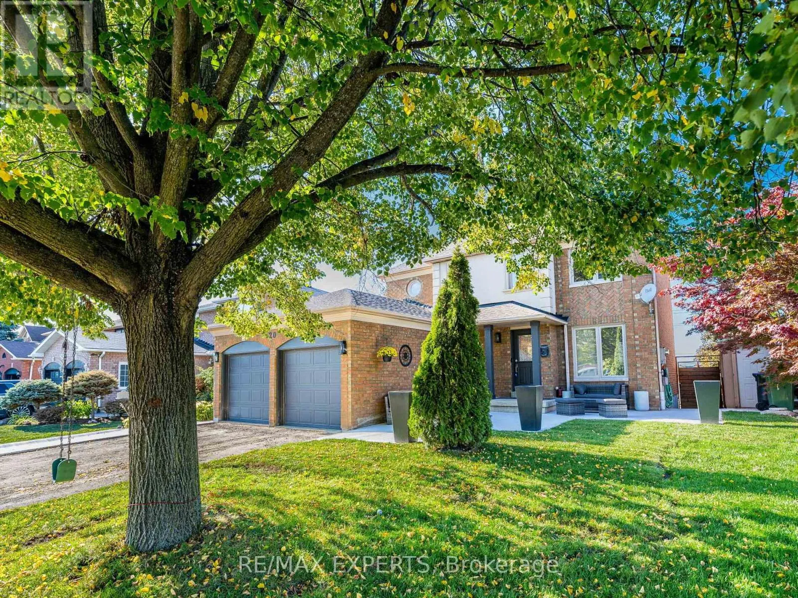 20 FOXCHASE DRIVE