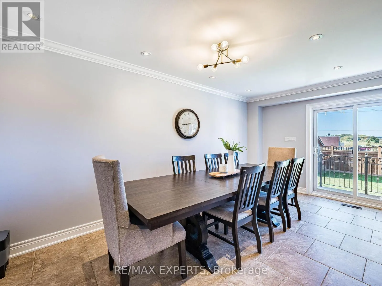 20 FOXCHASE DRIVE