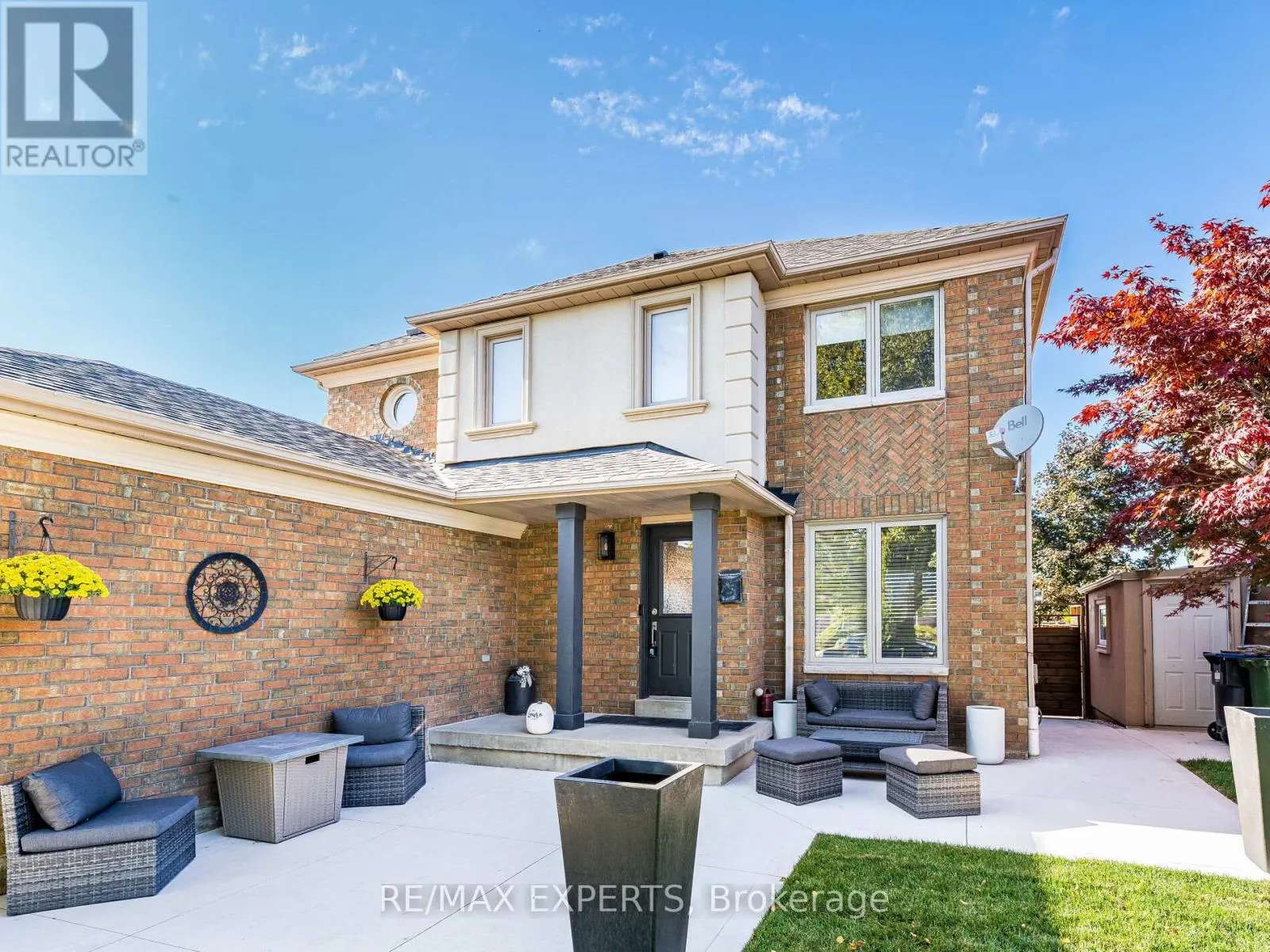 20 FOXCHASE DRIVE