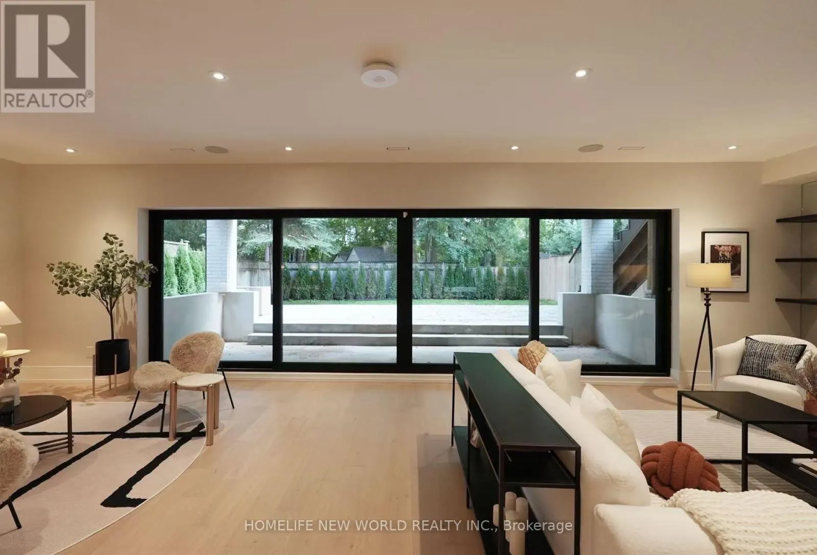 30 ORCHARD CRESCENT