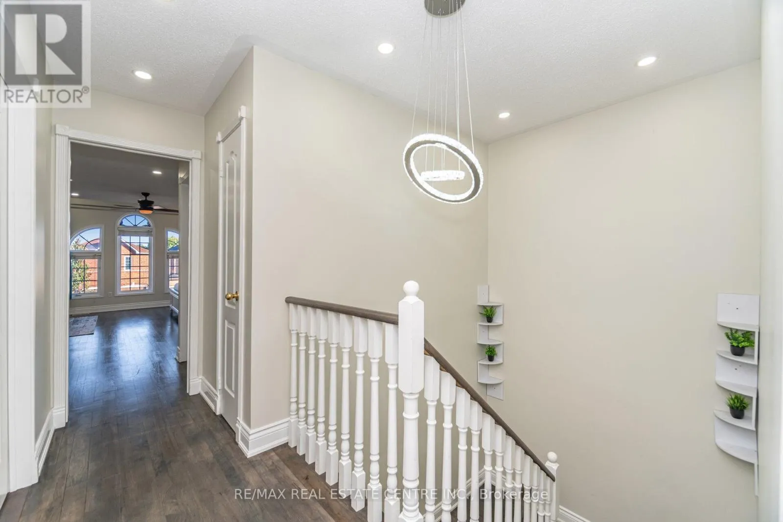 3191 OAKVIEW ROAD
