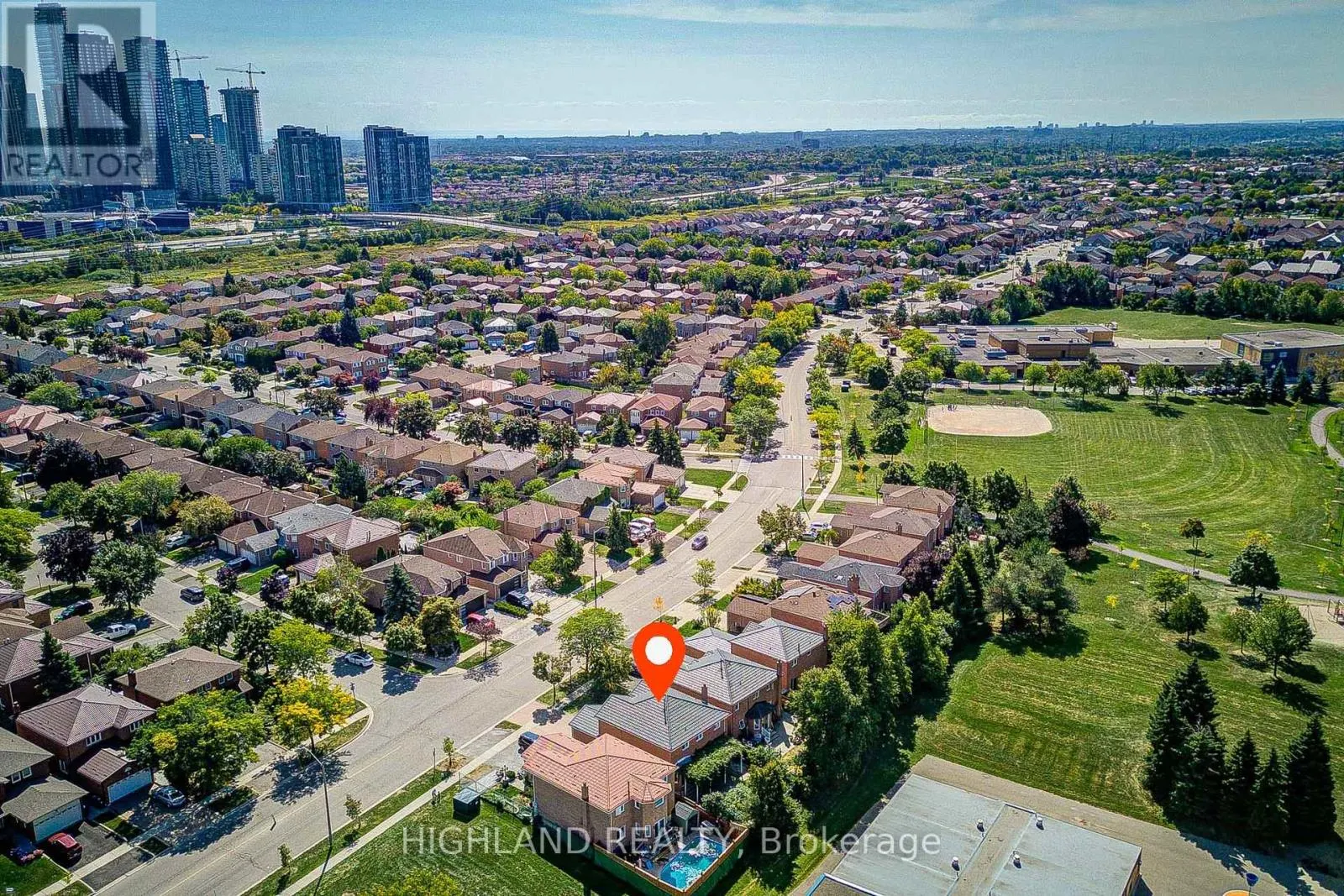 257 HUNTINGTON RIDGE DRIVE