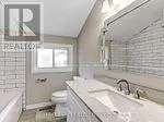 31 BURGBY AVENUE S
