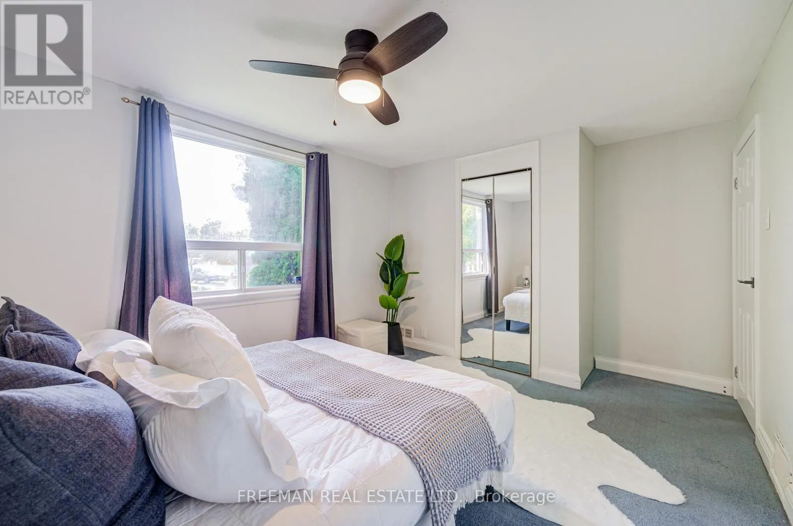 6 LLOYD GEORGE AVENUE