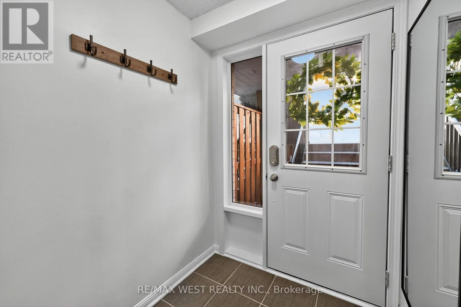 117 - 14 FOUNDRY AVENUE