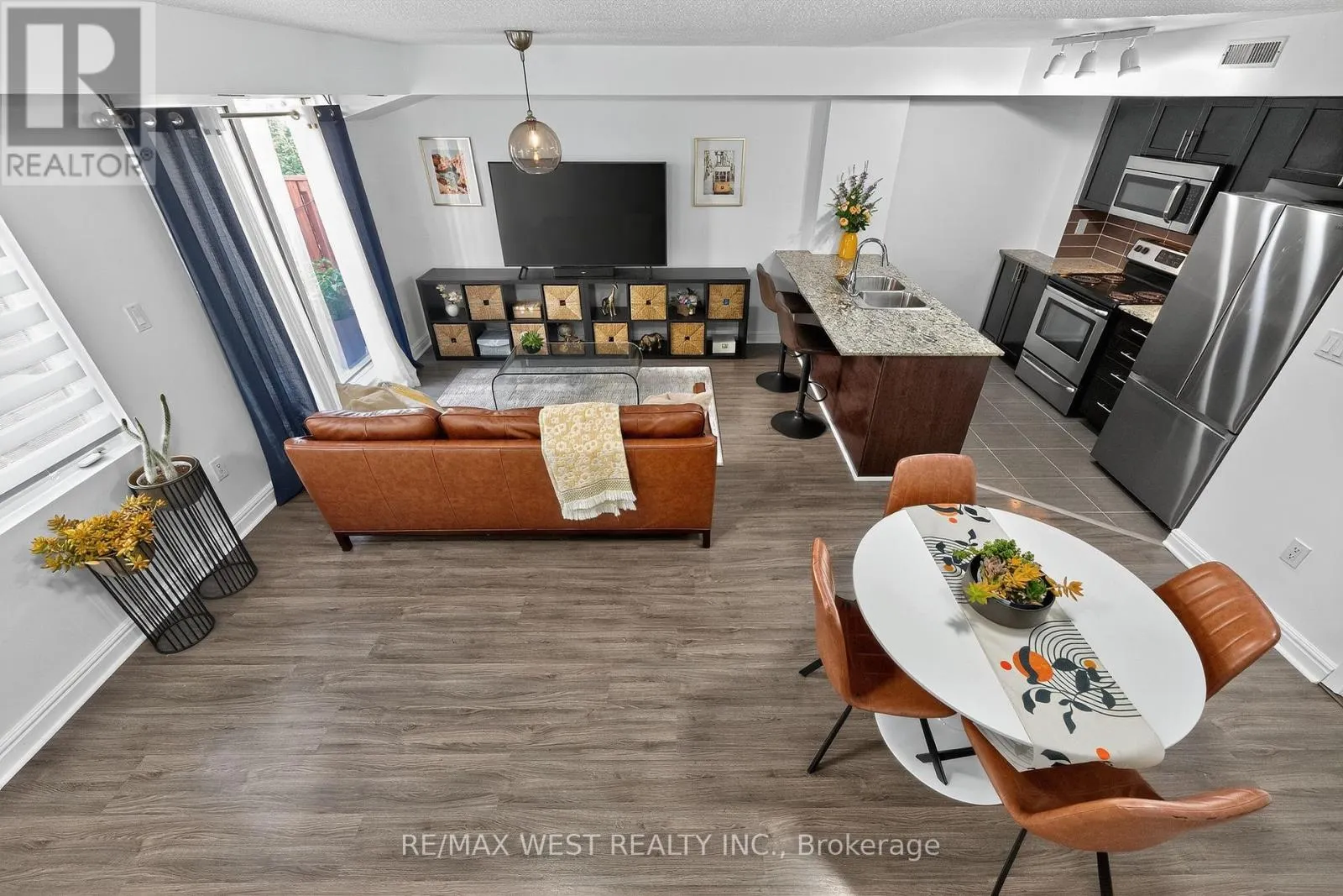 117 - 14 FOUNDRY AVENUE