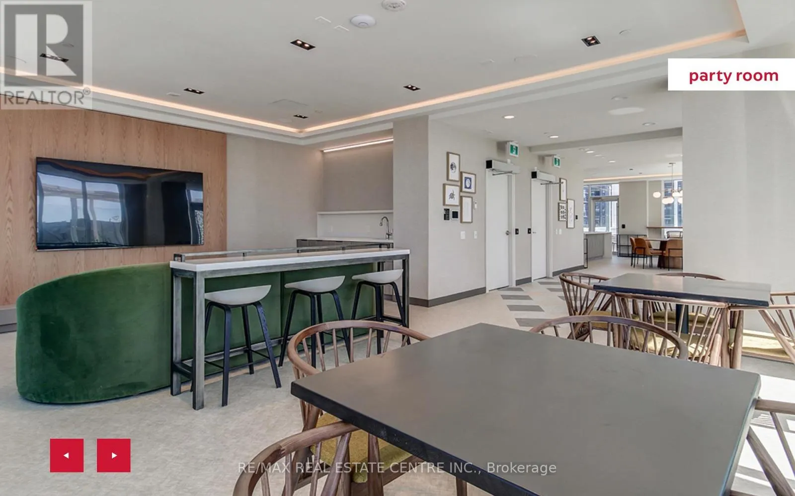 1418 - 2485 EGLINTON AVENUE W