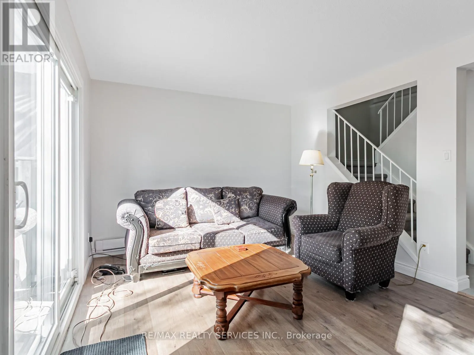 13 GOLD PINE COURT