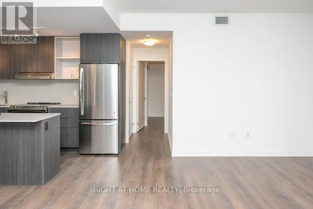 1615 - 2520 EGLINTON AVENUE W