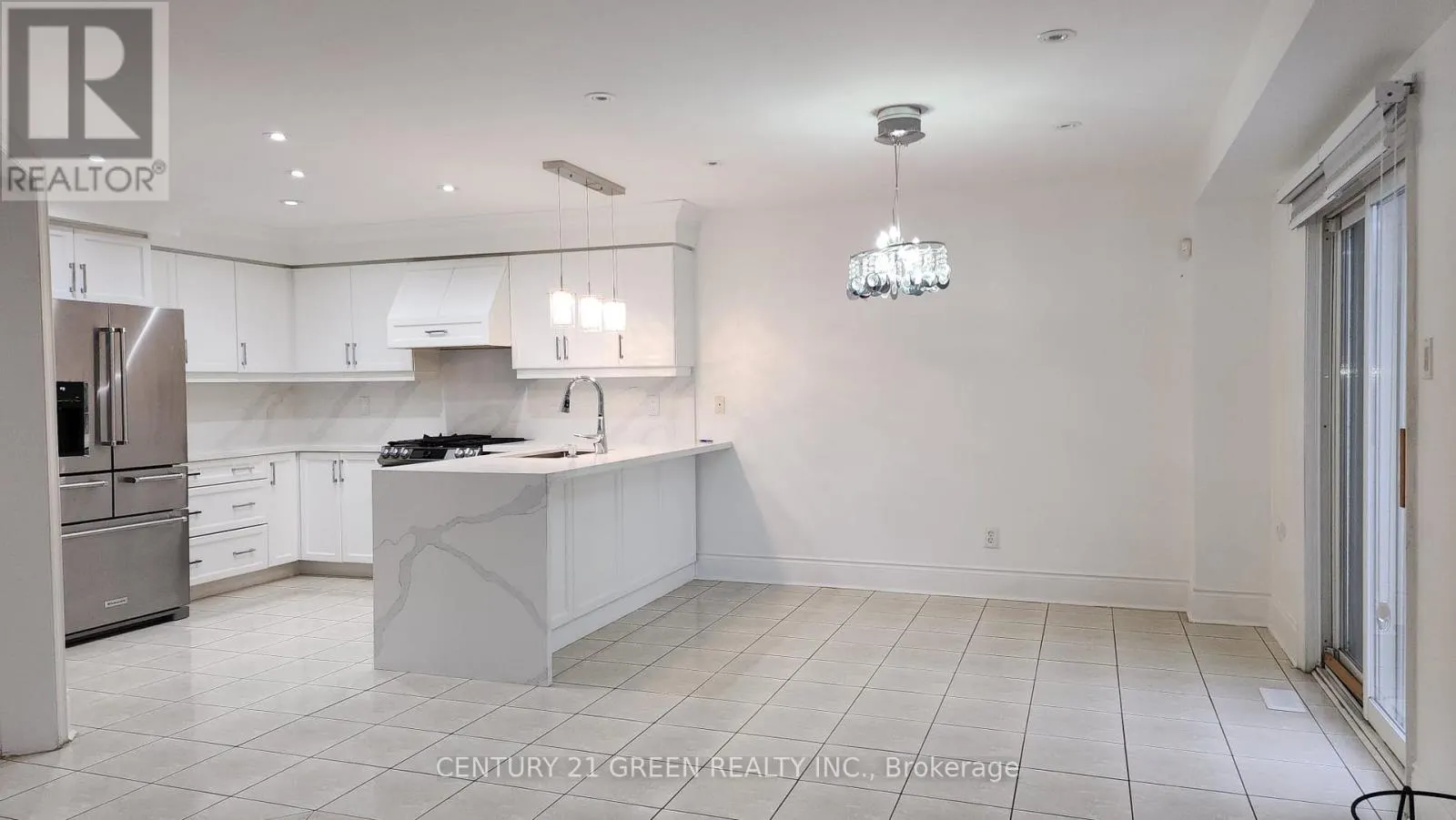 UPPER PORTION - 68 RIVER ROCK CRESCENT