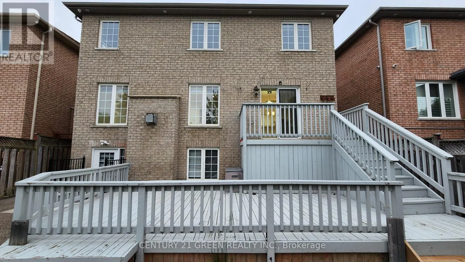 UPPER PORTION - 68 RIVER ROCK CRESCENT