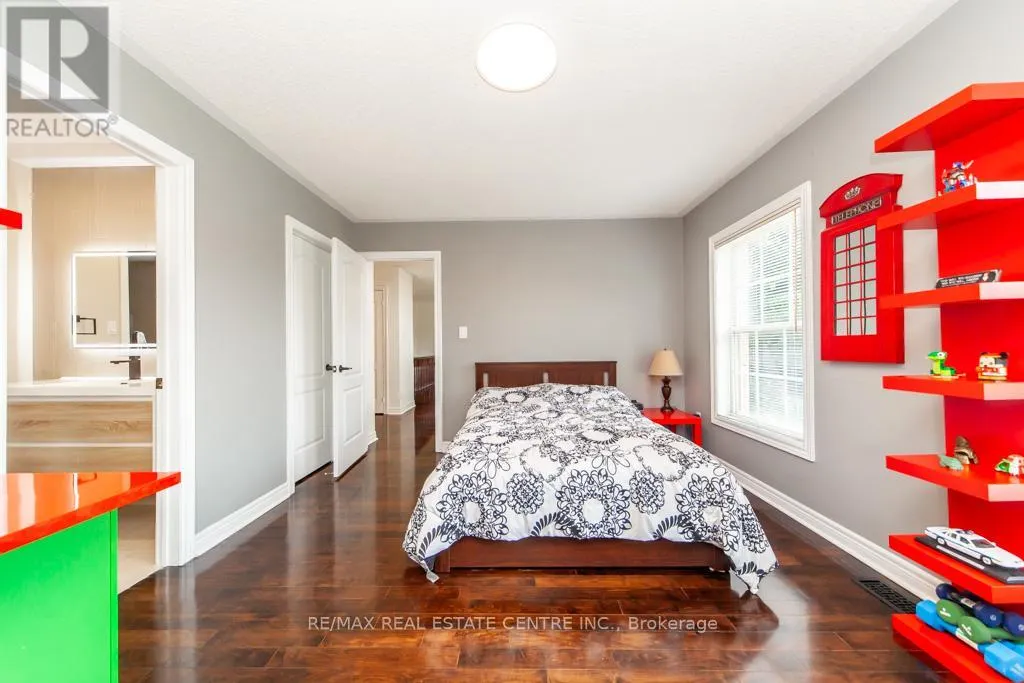 6901 EARLY SETTLER ROW