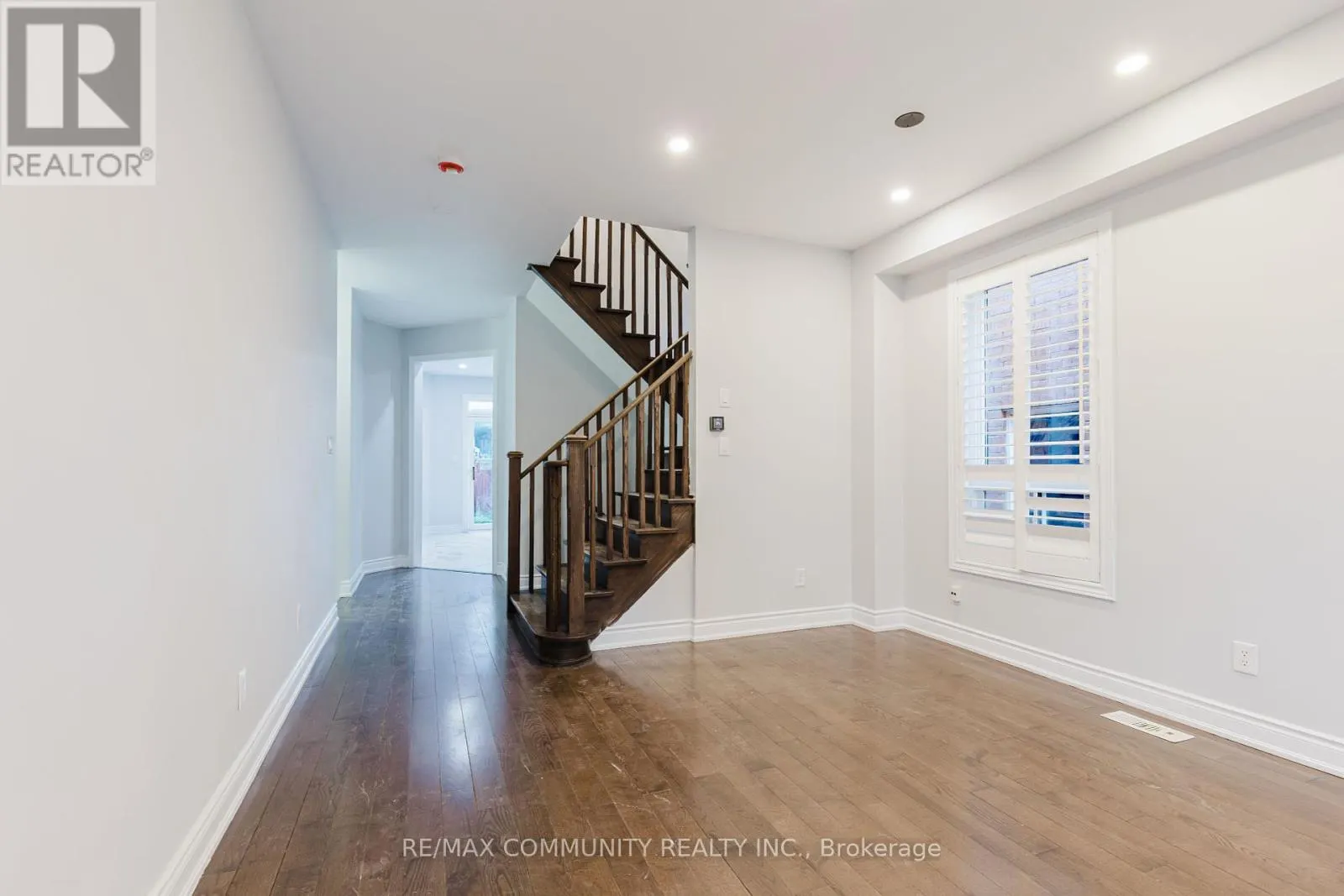 26 ASHDALE ROAD