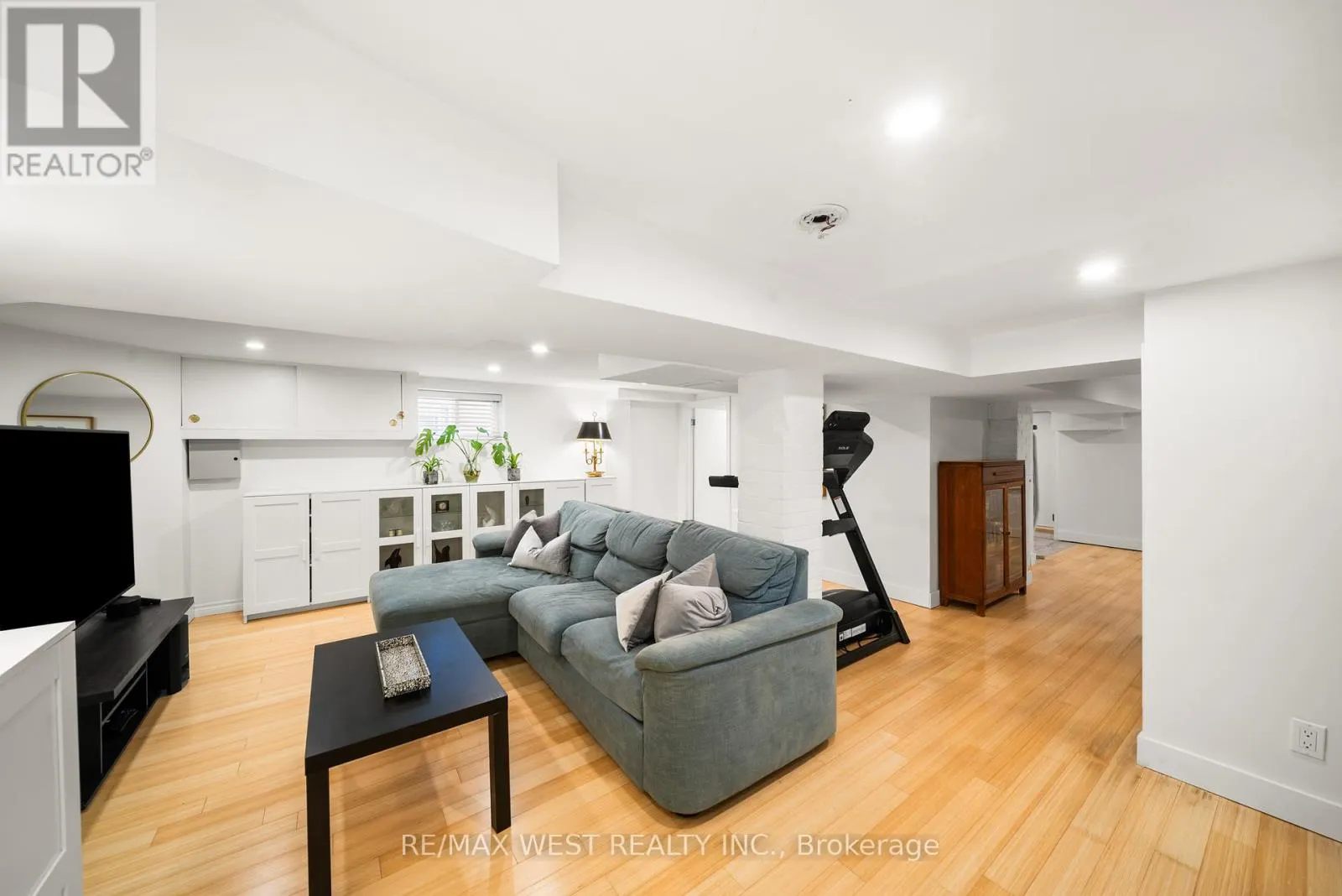 130 ST. JOHNS ROAD
