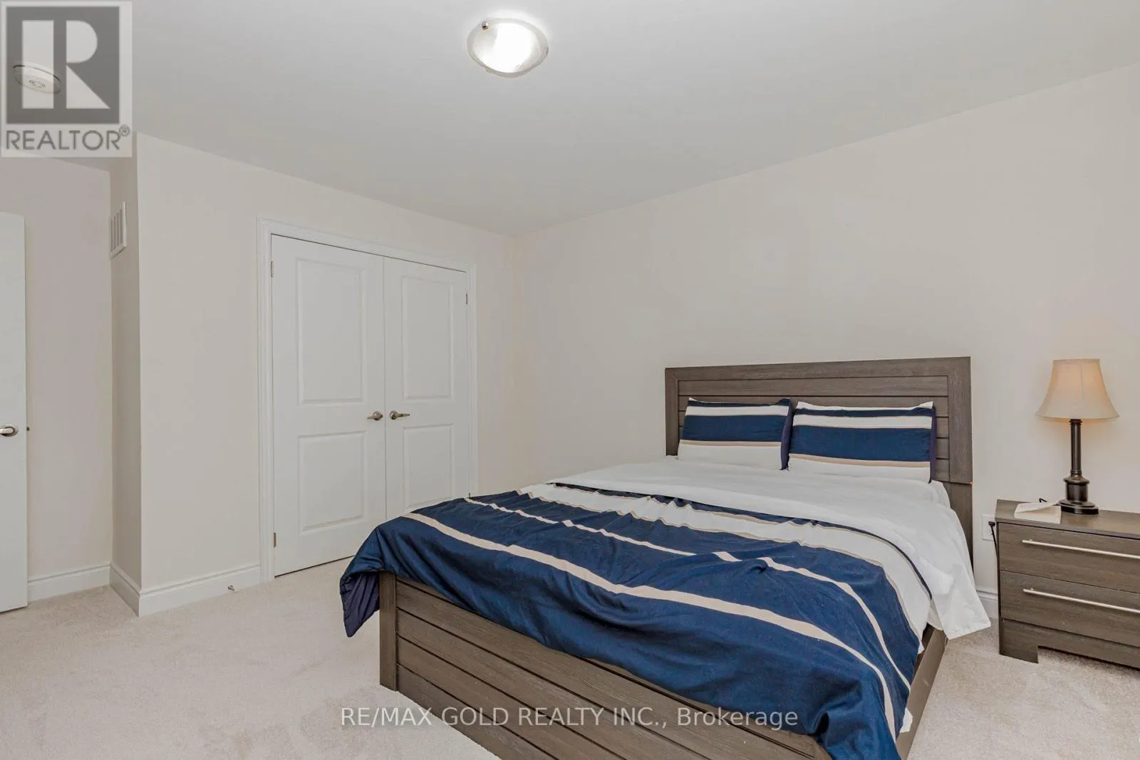 32 CLAREMOUNT DRIVE