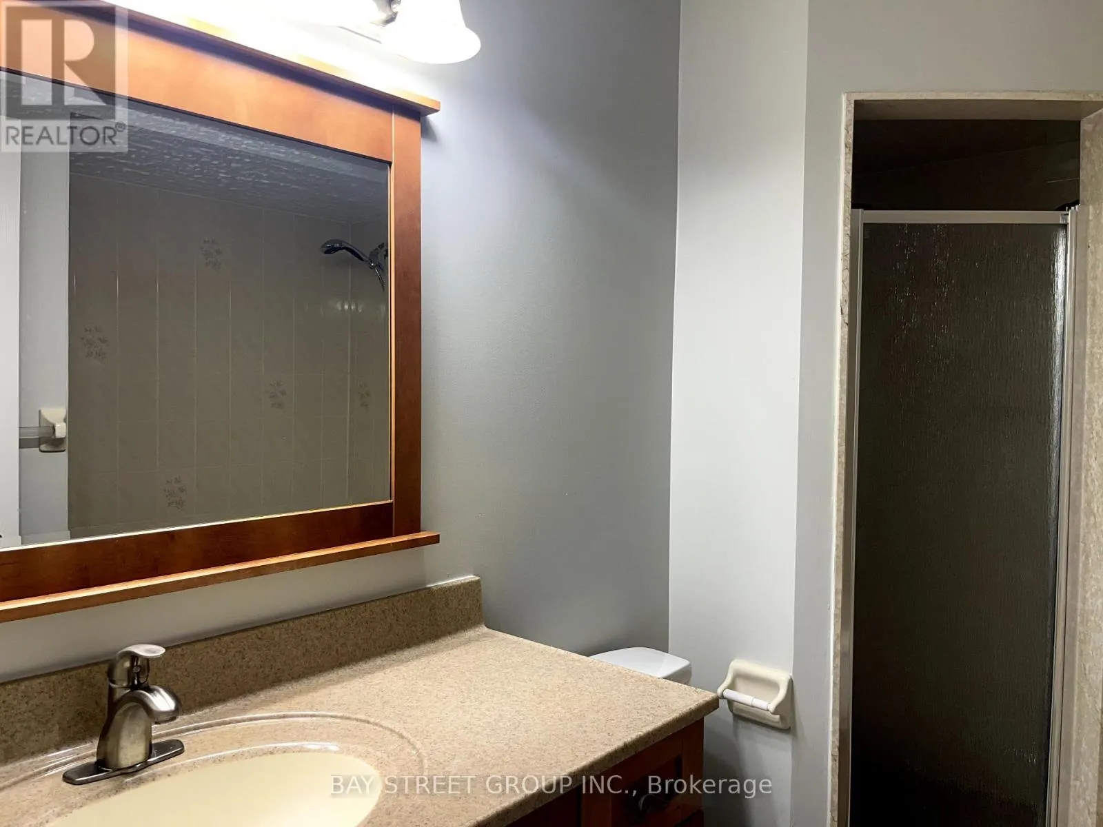 2517 DINNING COURT